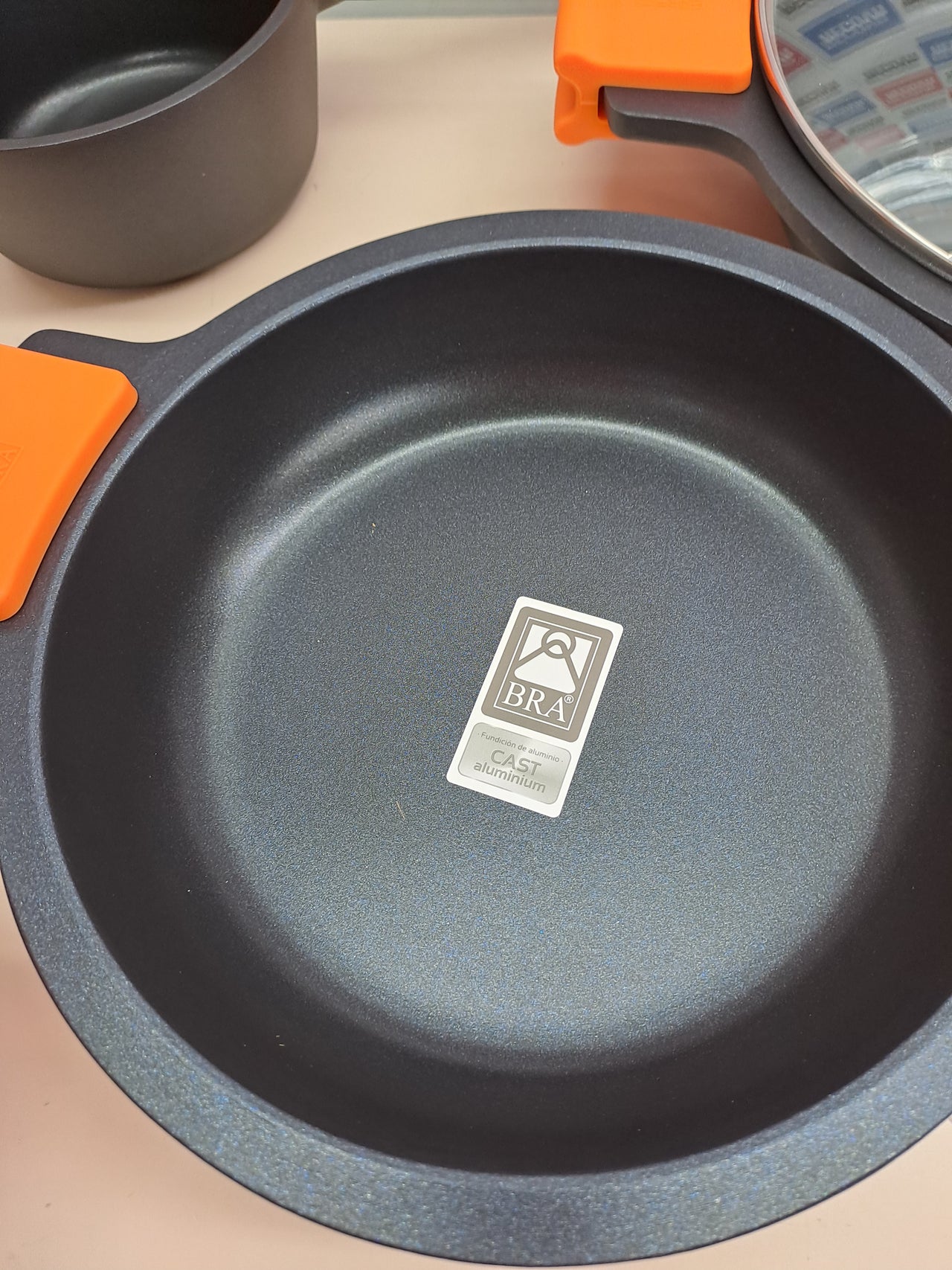 Batería cocina 9 piezas aluminio inducción Efficient BRA