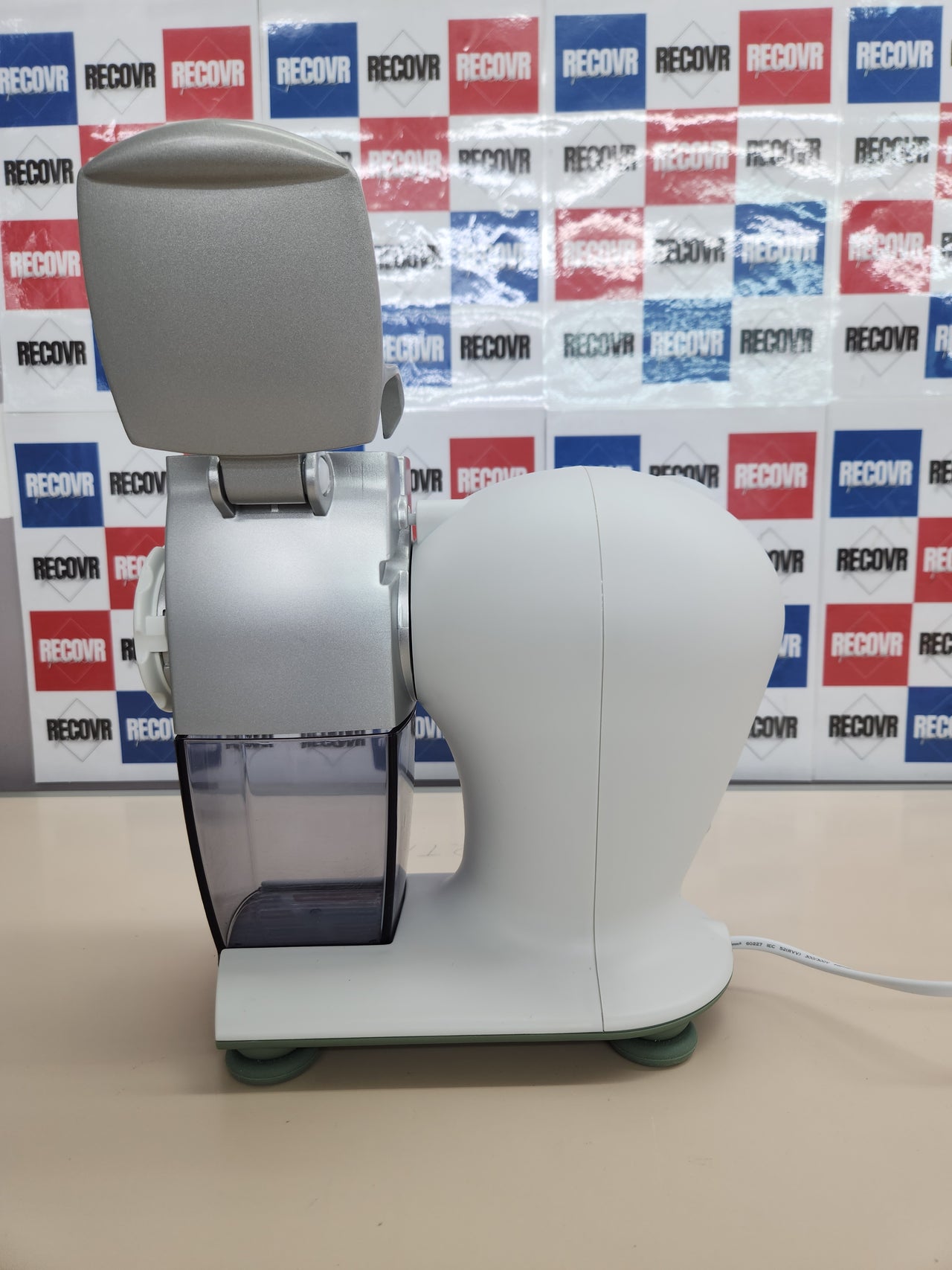 Rallador Eléctrico 150W, Rodillo De Acero Inoxidable, Tolva De Aluminio, Recipiente Extraíble Con Tapa Frescura, Sistema De Seguridad,  Imetec Grattugissima