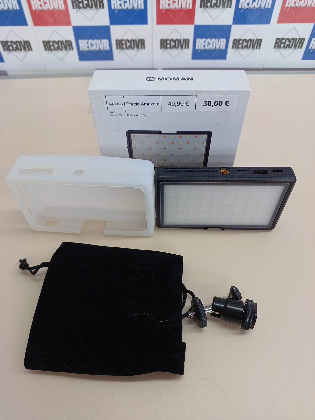 Luz Cámara, Moman ML8 Antorcha LED Vídeo con Difusor, Reflex Foco Fotografia con Función Power Bank, Regulable 2500K-9000K, TLCI/CRI 98+, 190g, Cable Tipo C incluido, para Sony Canon Nikon DSLR