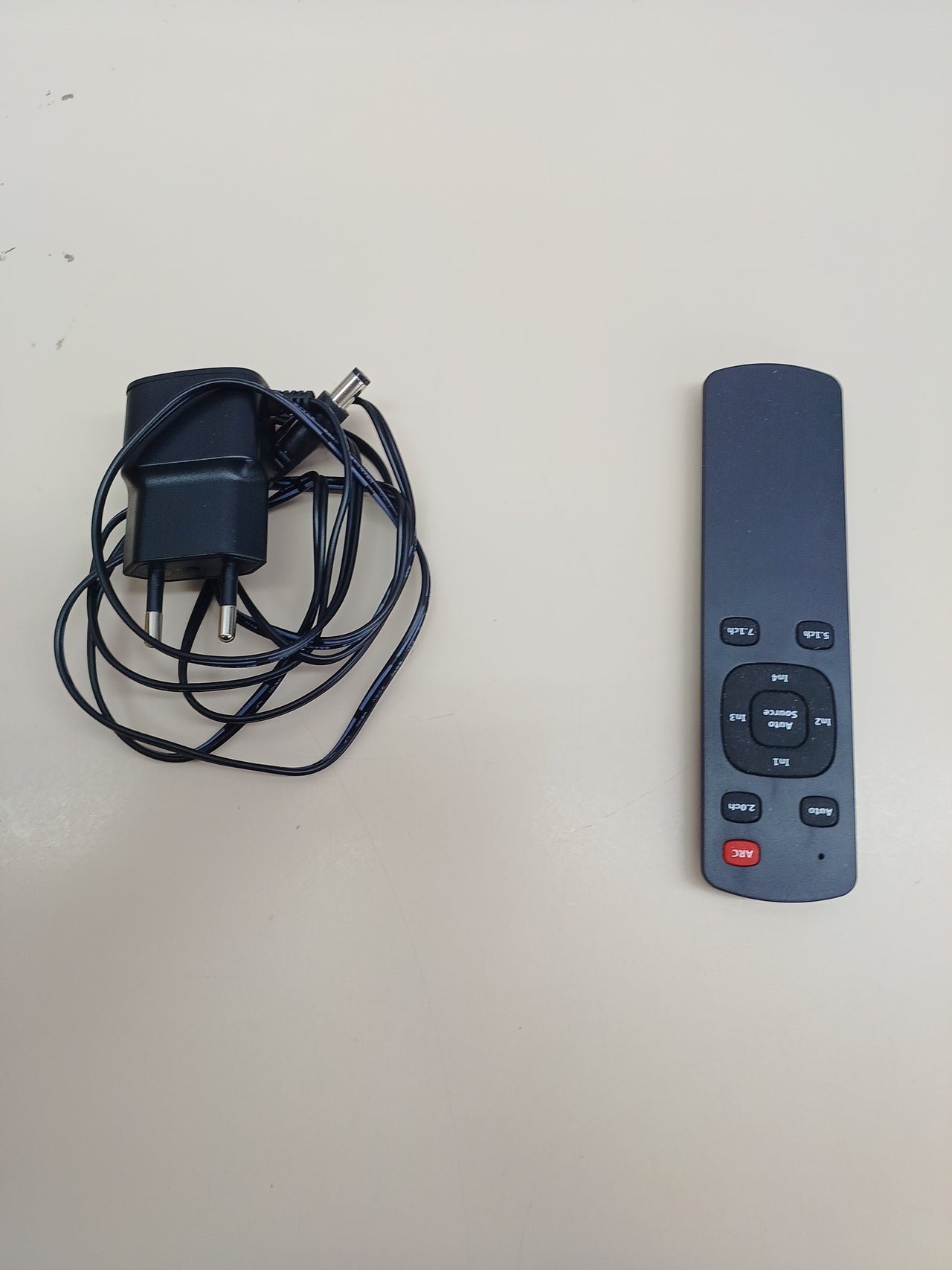 Switch HDMI eARC 4×1 para sonido y 4K · FeinTech