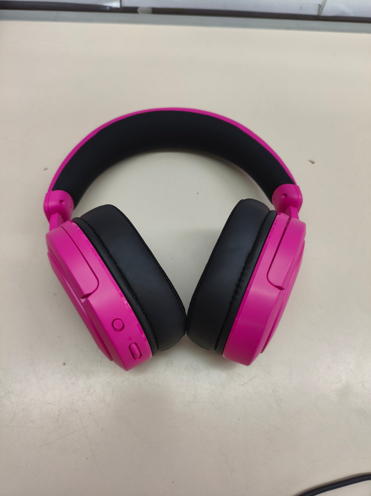 Auriculares gaming Trust GXT 498P Forta para PS5 oficiales rosa
