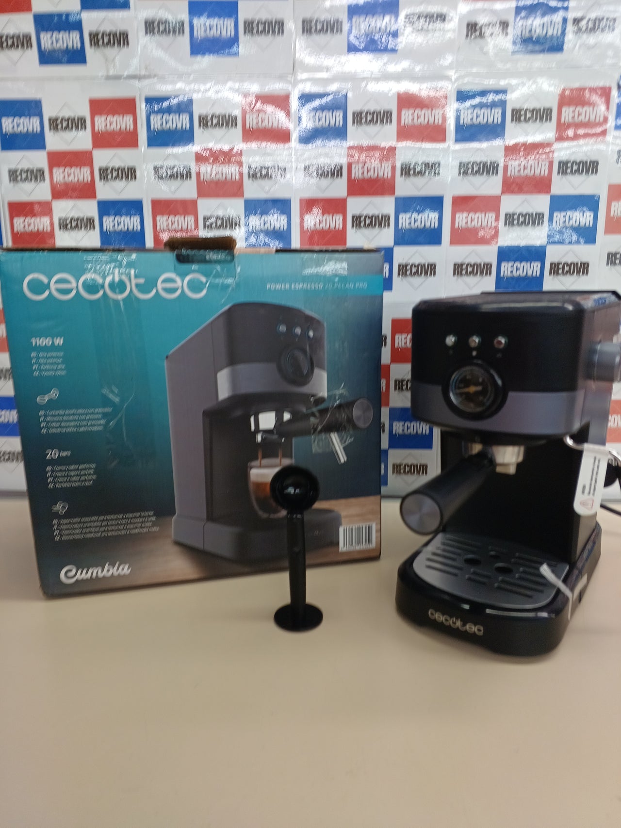 Cafetera espresso 20 bares 1100 W con vaporizador – Cecotec