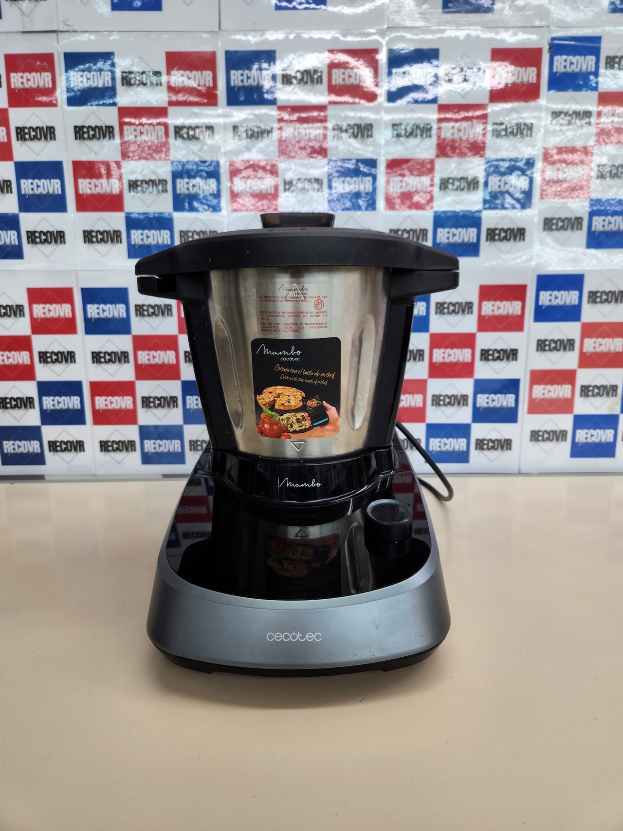 Robot Cocina Multifunción  1600 W, 37 Funciones,3,3 L Mambo Touch Cecotec