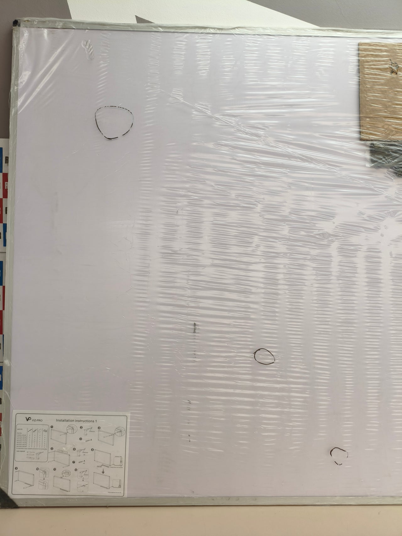 Pizarra blanca magnética VIZ-PRO 180 × 120 cm,