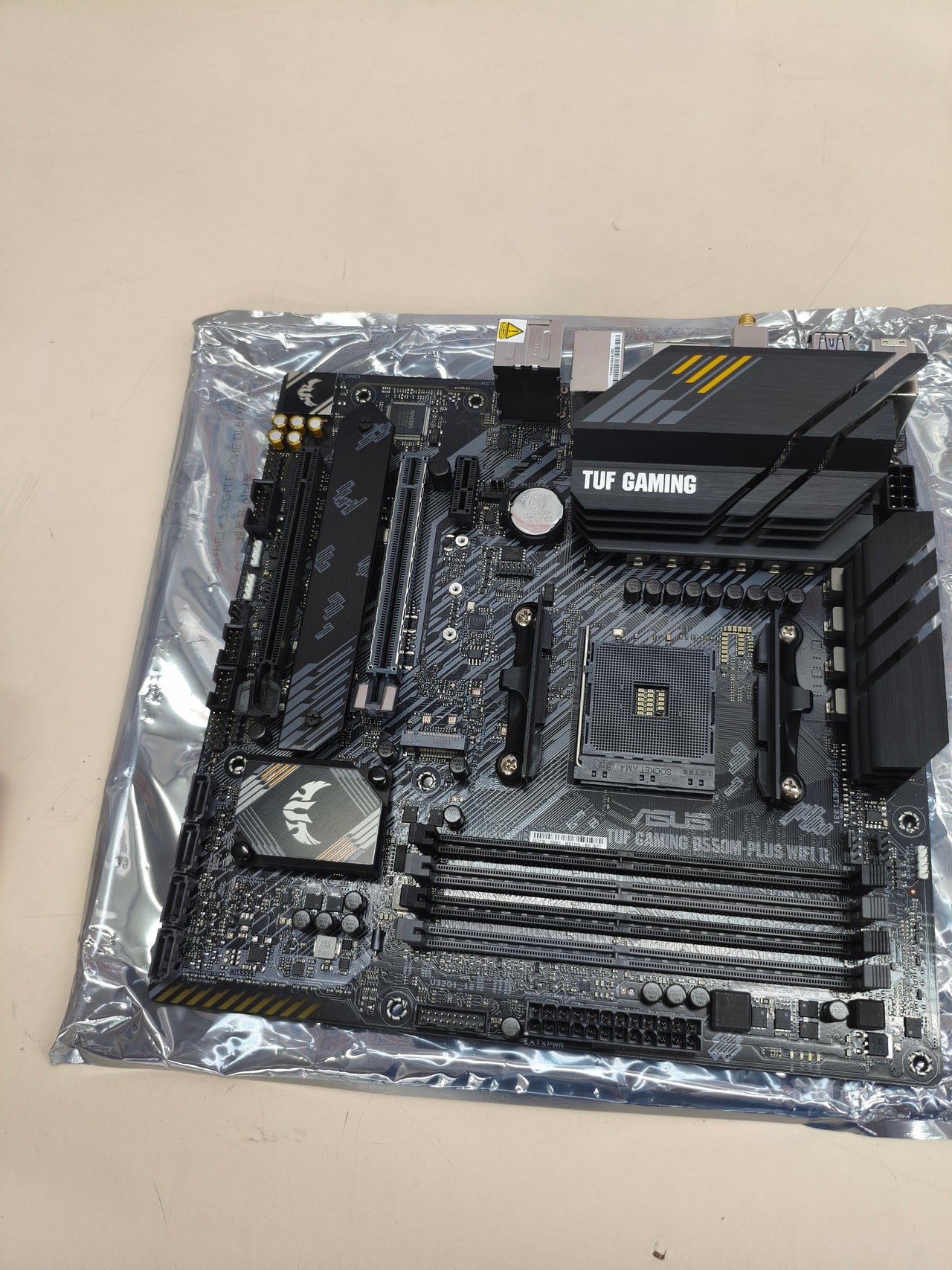 Placa base ASUS TUF Gaming B550M-PLUS WiFi II