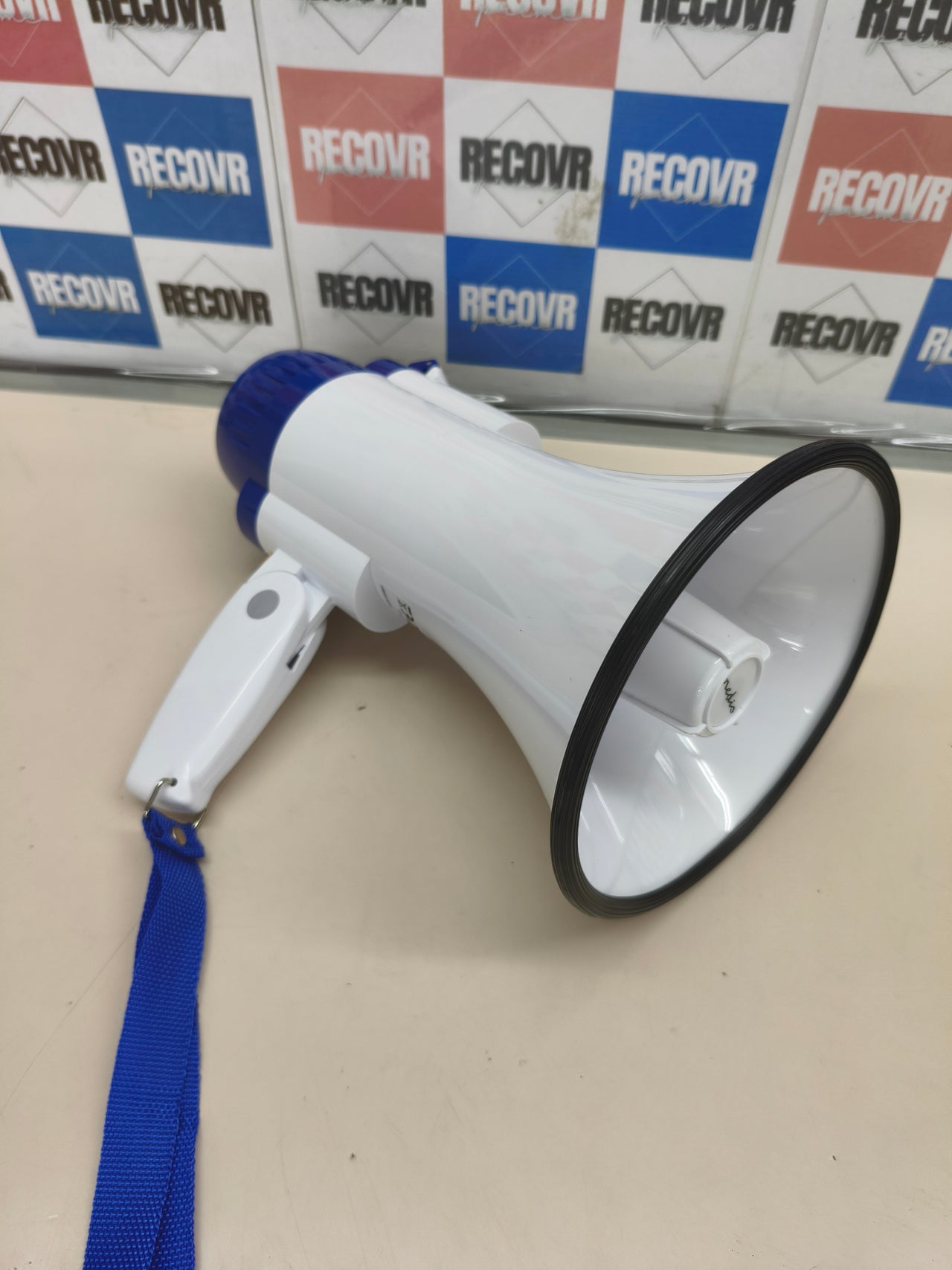 Megáfono portátil de 150 dB con sirena y grabación