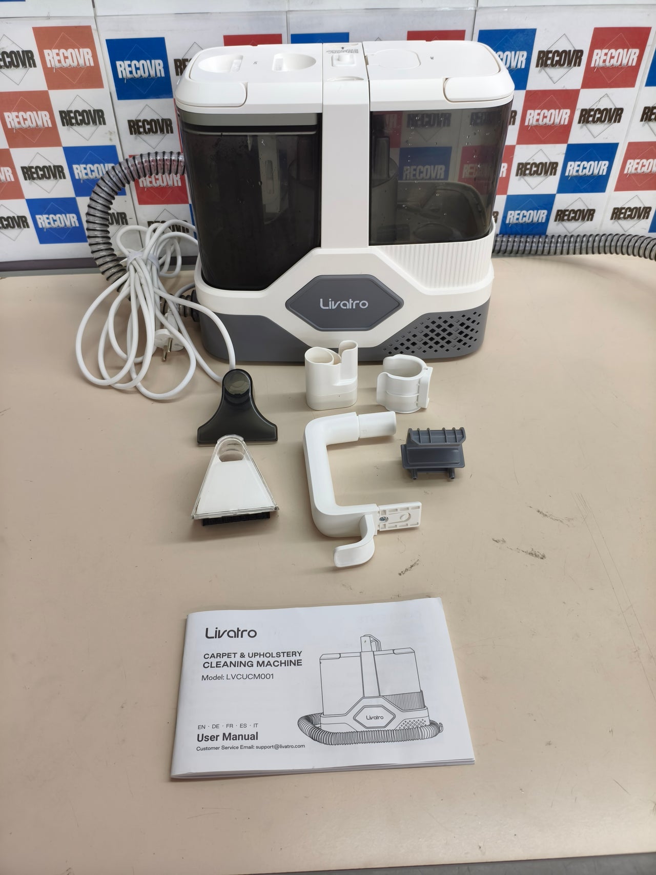 Aspiradora de tapicerías Livatro 600 W, 16 kPa, depósito de 2,3 L