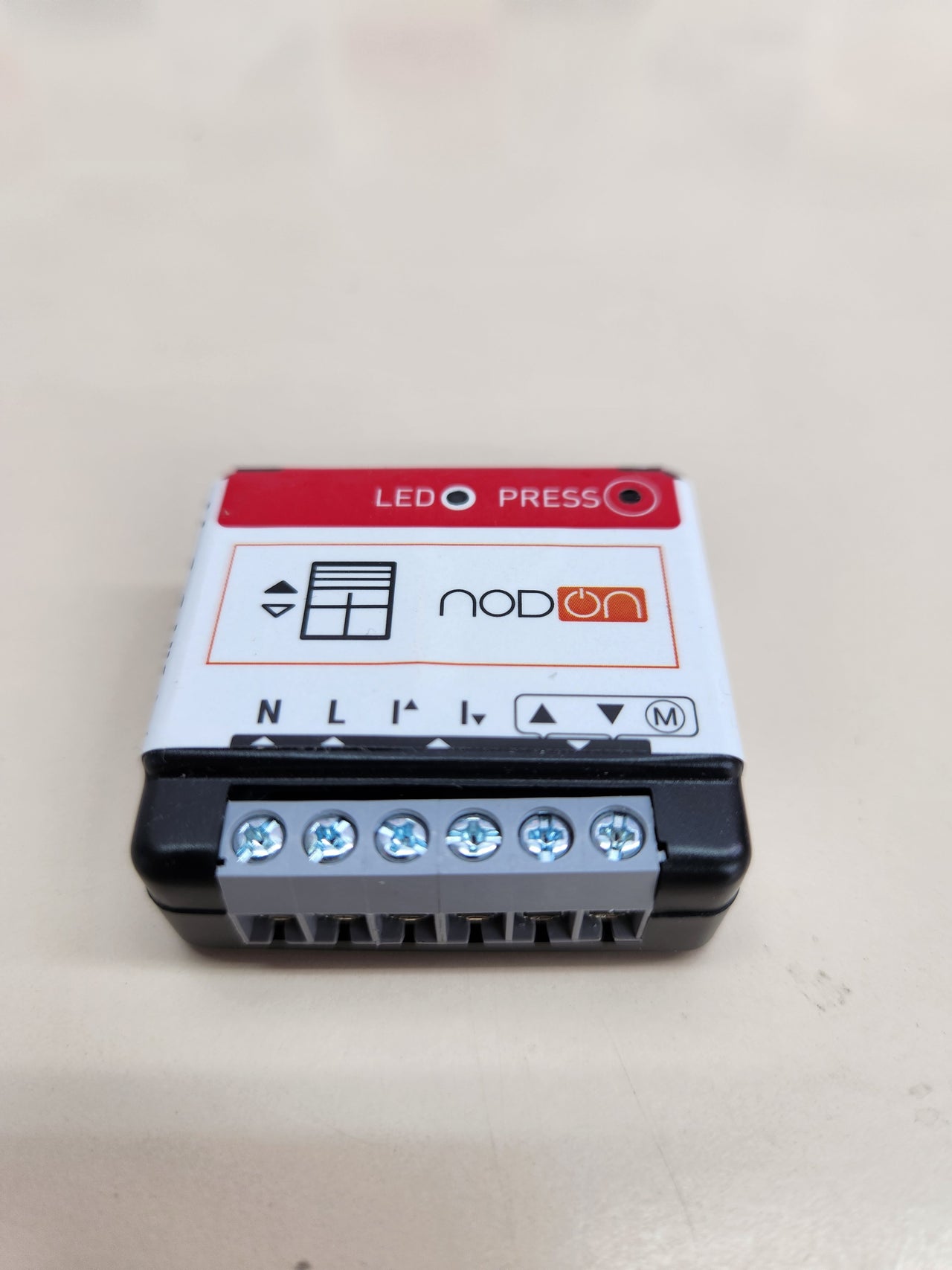 Módulo persiana enrollableNodOn SIN-4-RS-20  Zigbee