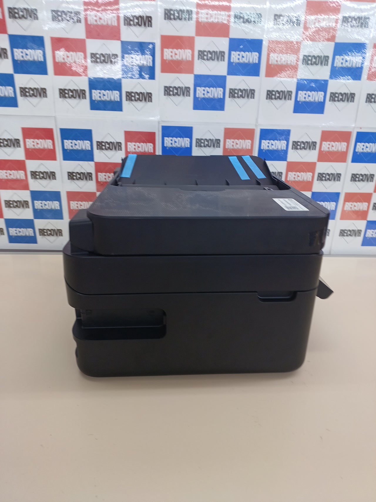 Impresora multifunción A4 con Wi-Fi y fax EPSON