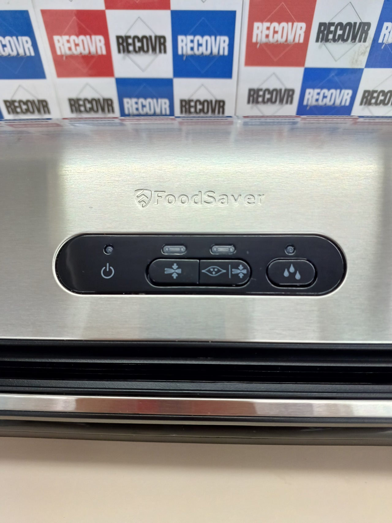 Envasadora al Vacío con un Cutter Incorporado, Funciones «solo sellado», «húmedo/seco» y «marinar», incluye Rollos/Bolsas [FFS017X] FoodSaver