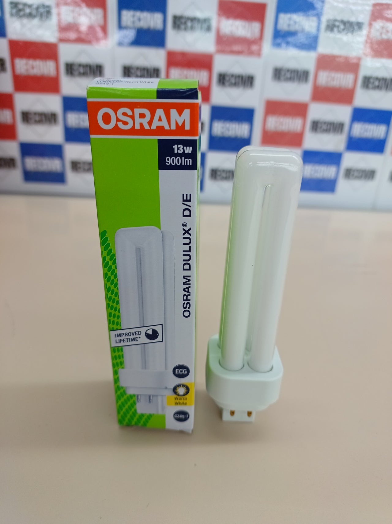 OSRAM DULUX D/E 13 Lámpara LED para casquillo G24Q-1, 6 vatios, 600 lúmenes, blanco cálido (3000K)
