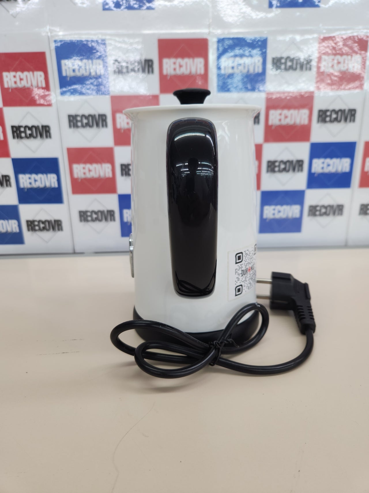 Duronic MF130 Espumador de leche - Prepara espuma Caliente o Fría, 550W, Base Inalámbrica 360°, Capacidad de 130 ml para espumar y 240 ml para calentar, Seguro y Fácil de Limpiar