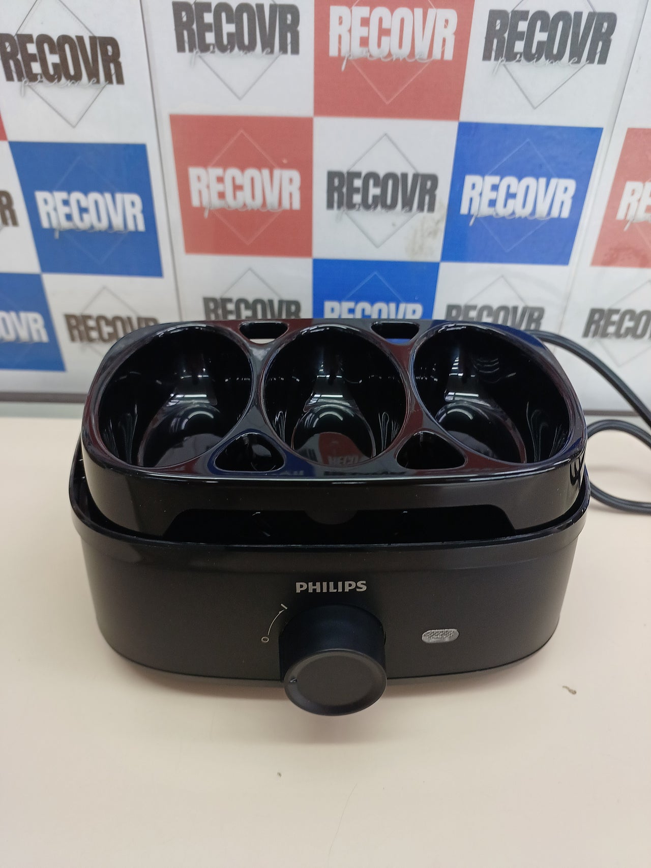 Cuecehuevos 6 huevos 400W compacto – Philips