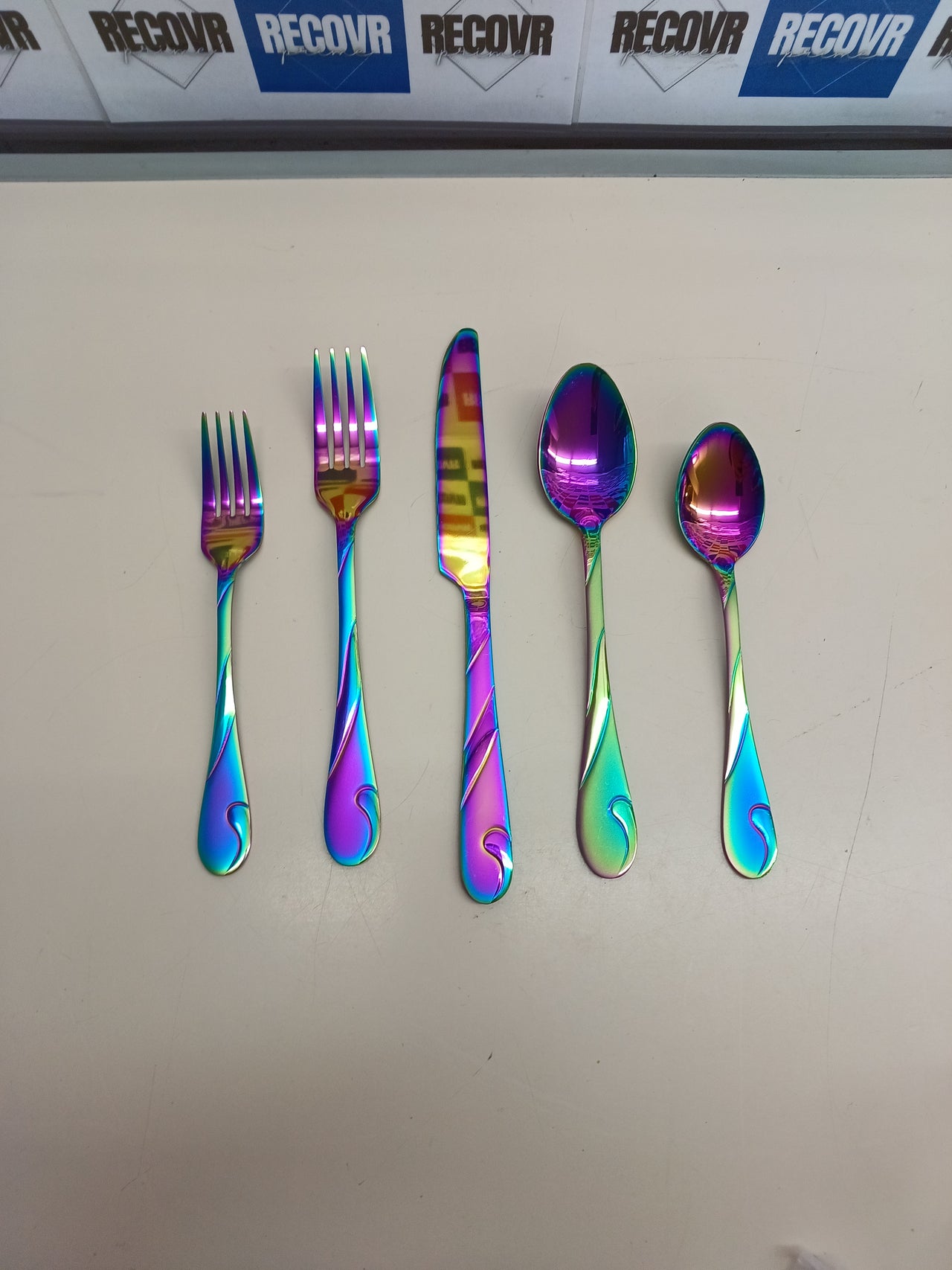 Vajilla arcoiris acero inoxidable 30 pzs