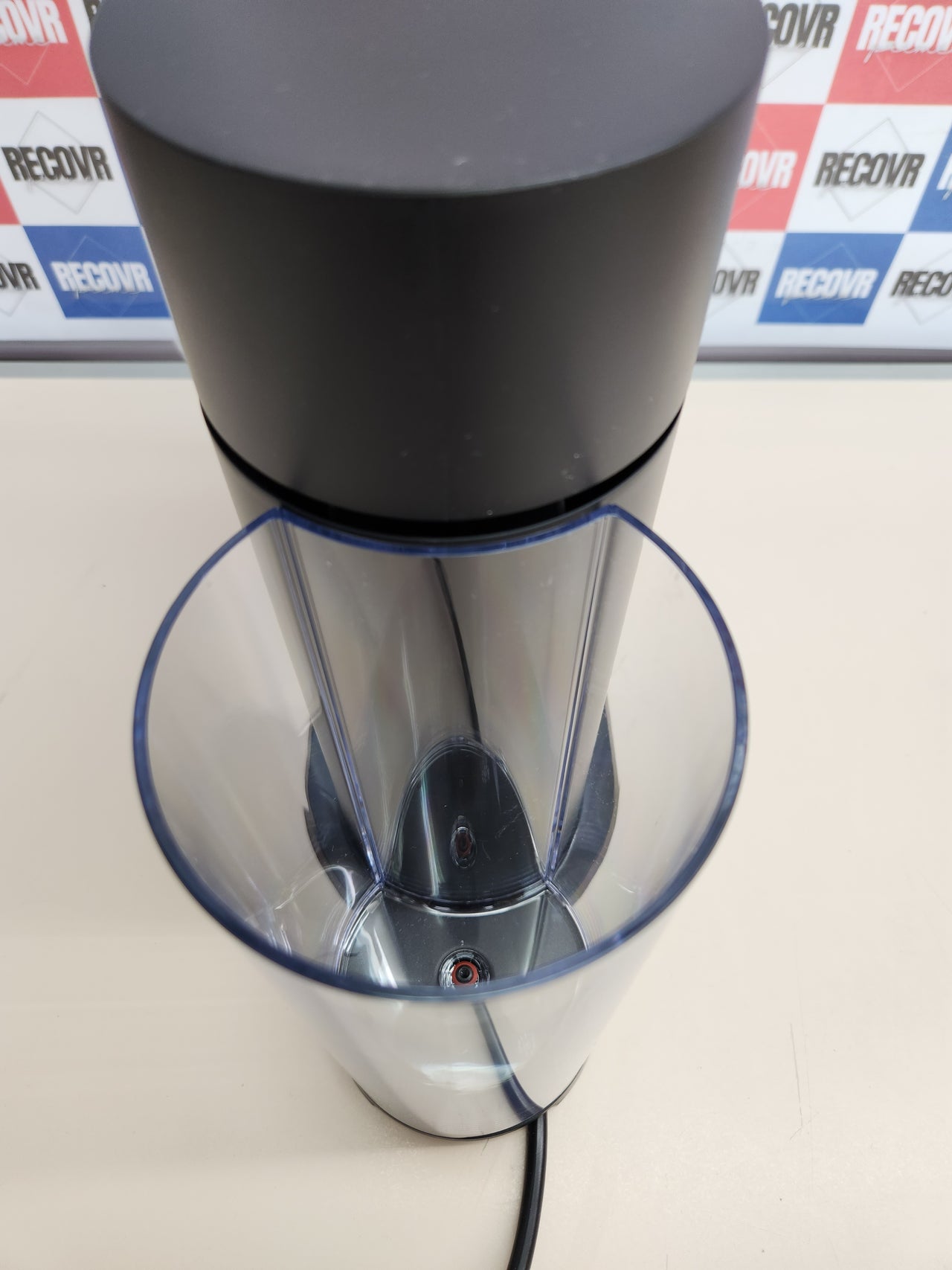 Cafetera 1500W. 1.1L,  cápsulas ,café Krups Nespresso VERTUO Next
