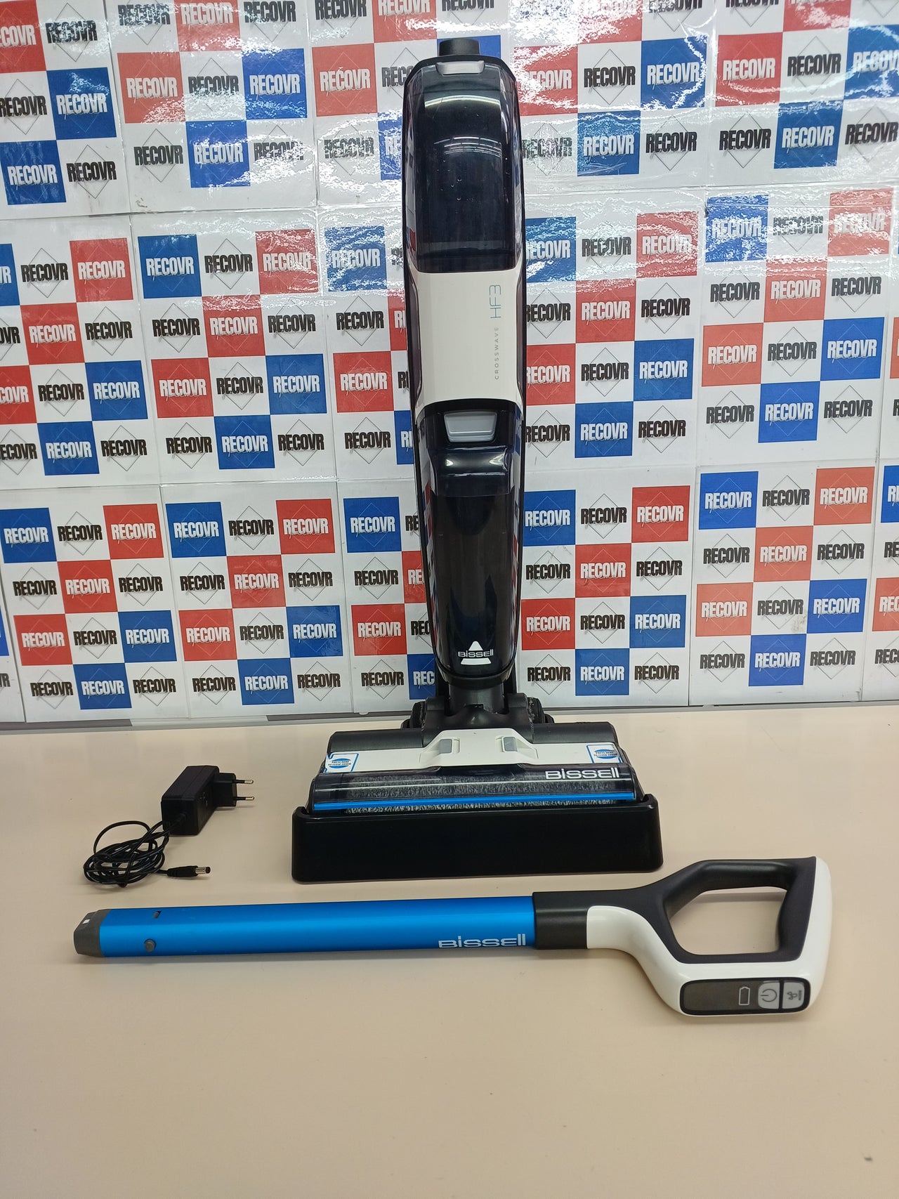 Aspiradora fregona sin cable suelos duros 25 min Bissell