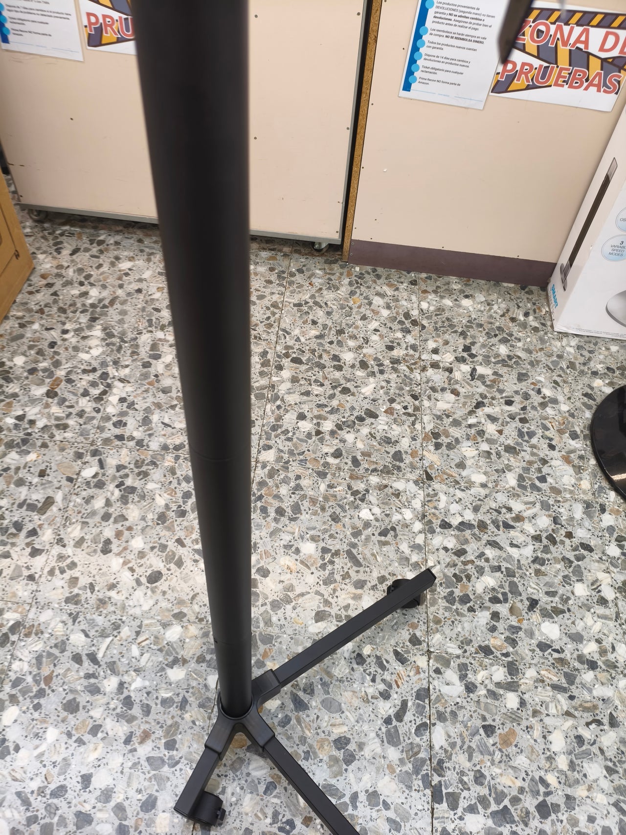 Soporte TV Móvil Inlei ML1350