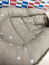 Nido para bebé Totsy Baby 90x50 cm reductor de cuna Minky Winter beige estrellas blancas