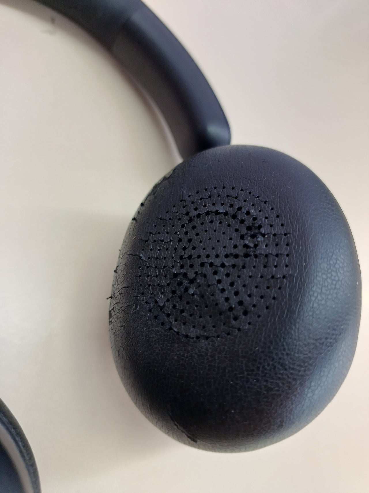 Jabra Evolve2 65 Auriculares Inalámbricos Estéreo PC con Cancelación de Ruido - Certificados para plataformas UC - Batería de Larga Duración - Adaptador Bluetooth USB-C - Negro