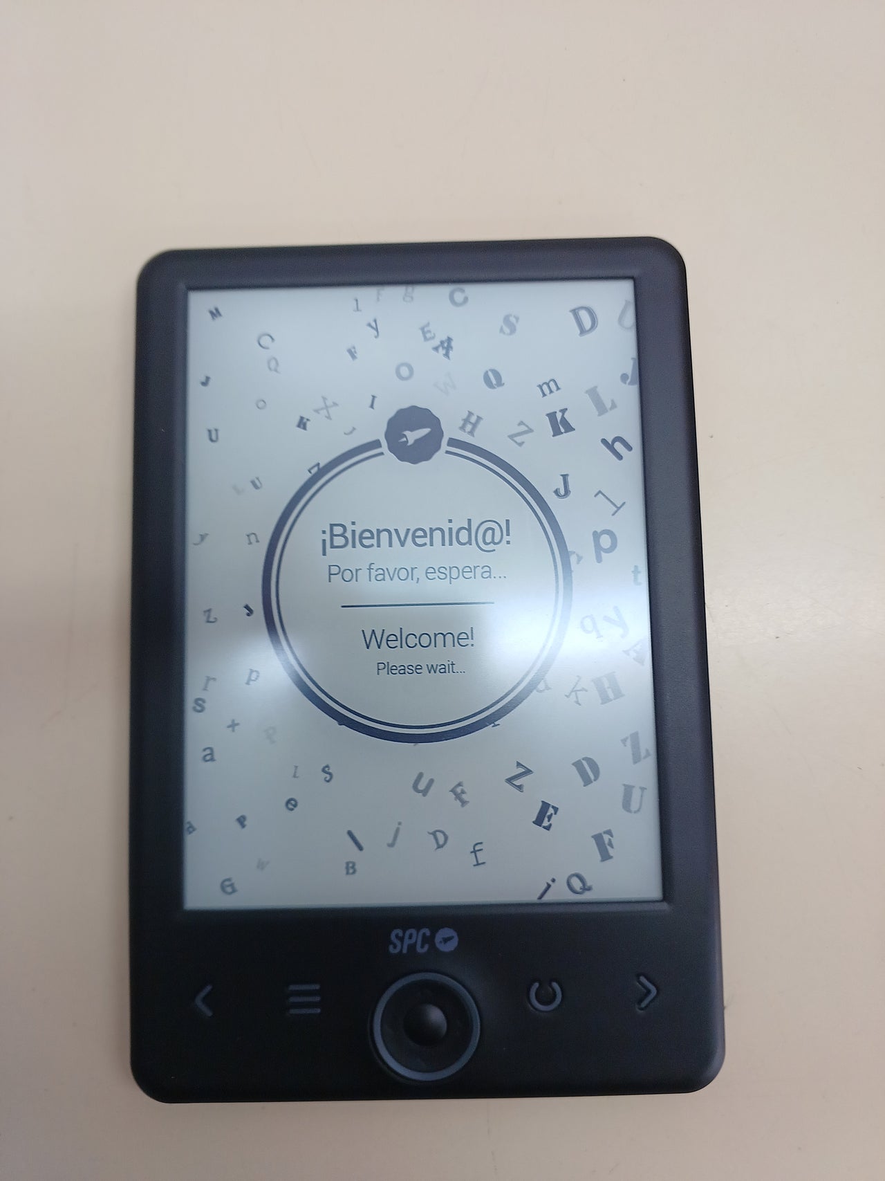 E-reader retroiluminado ligero 1 mes - SPC Dickens Light 2