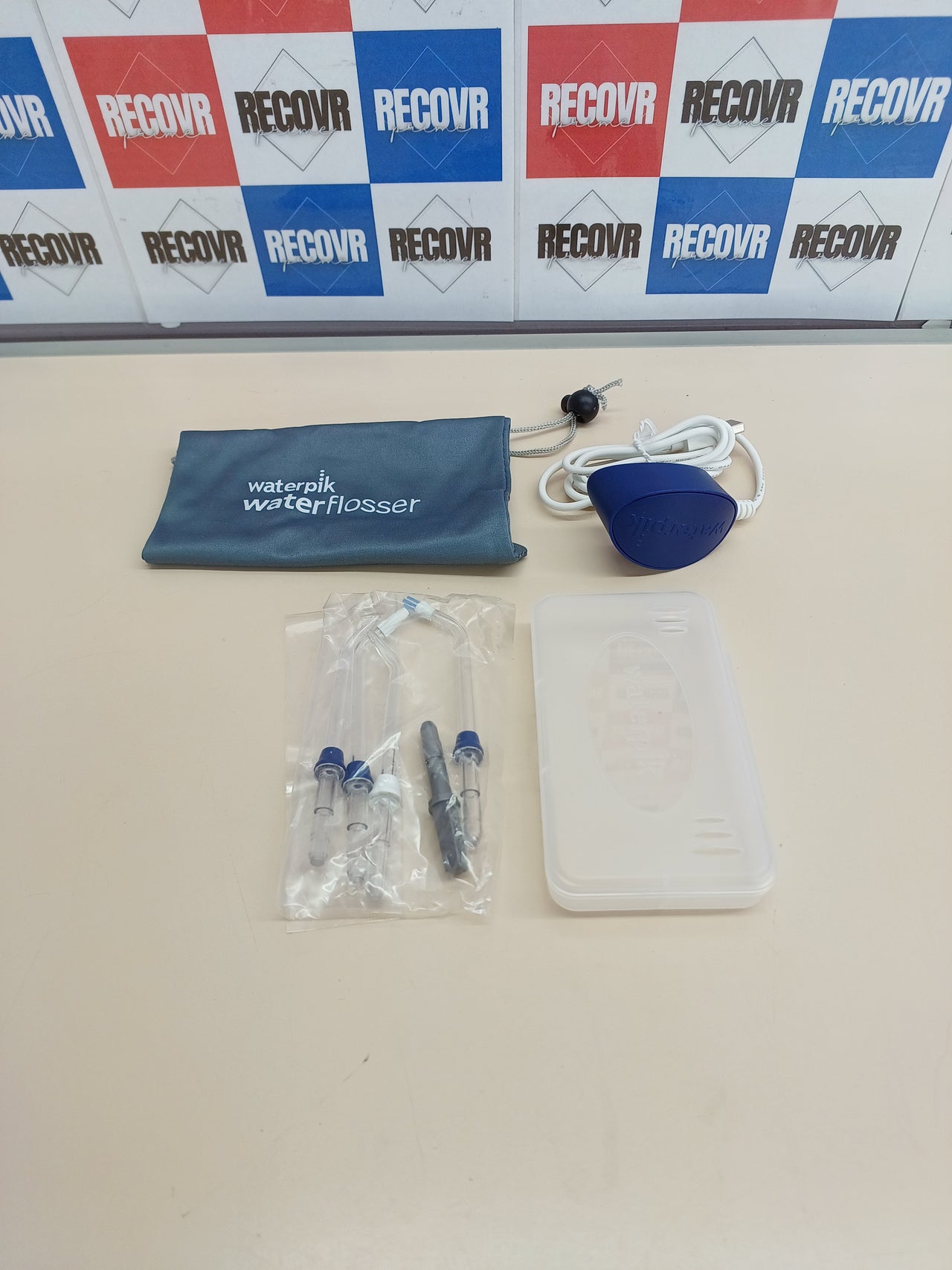 Irrigador Dental Eléctrico Waterpik Waterflosser