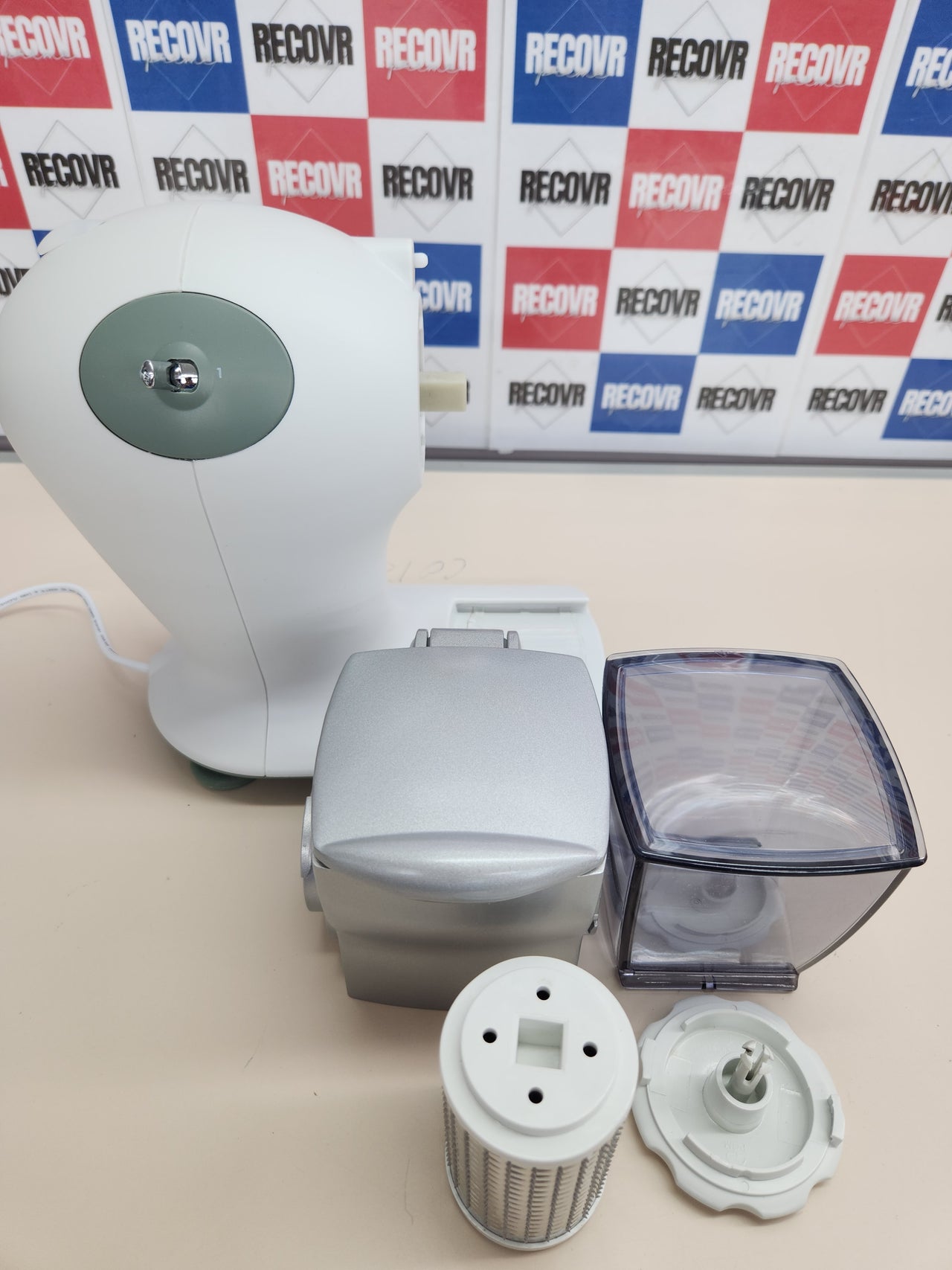 Rallador Eléctrico 150W, Rodillo De Acero Inoxidable, Tolva De Aluminio, Recipiente Extraíble Con Tapa Frescura, Sistema De Seguridad,  Imetec Grattugissima