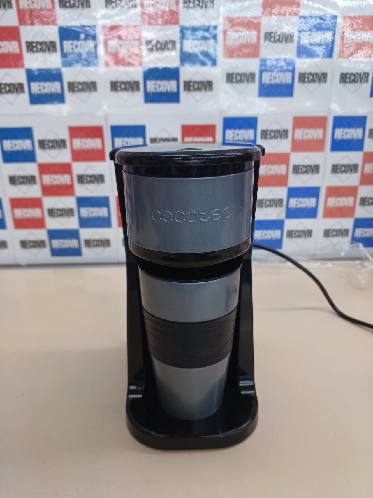 Cafetera de goteo 700 W 420 ml termo portátil Cecotec