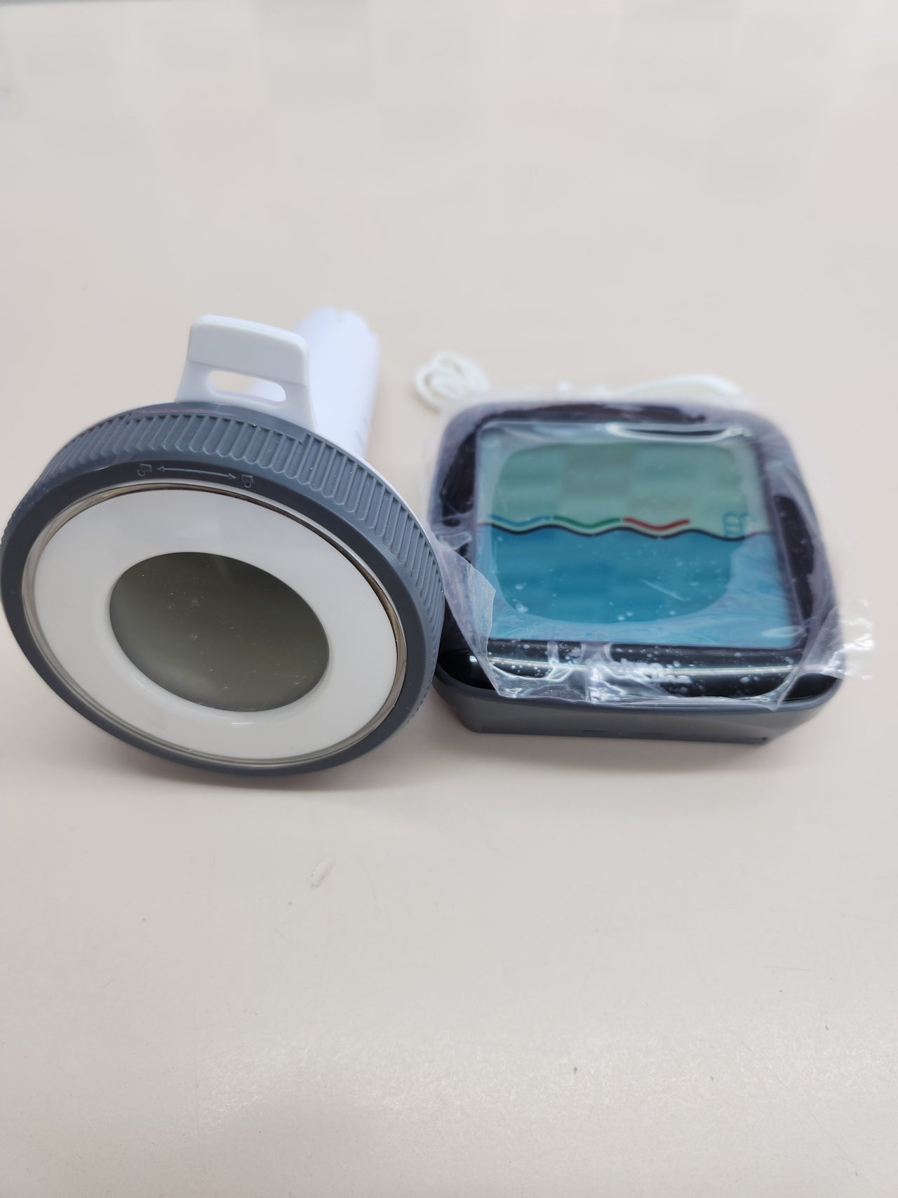 Termómetro inalámbrico para piscina con base digital para lectura de datos, temperatura interior, temperatura del agua, humedad del aire, piscina, estanque, instalación exterior, techno line WS9059