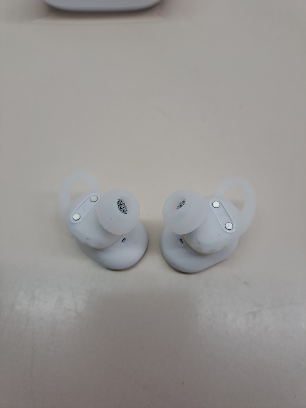 Auriculares JBL Endurance Race 2 True Wireless deportivos blancos