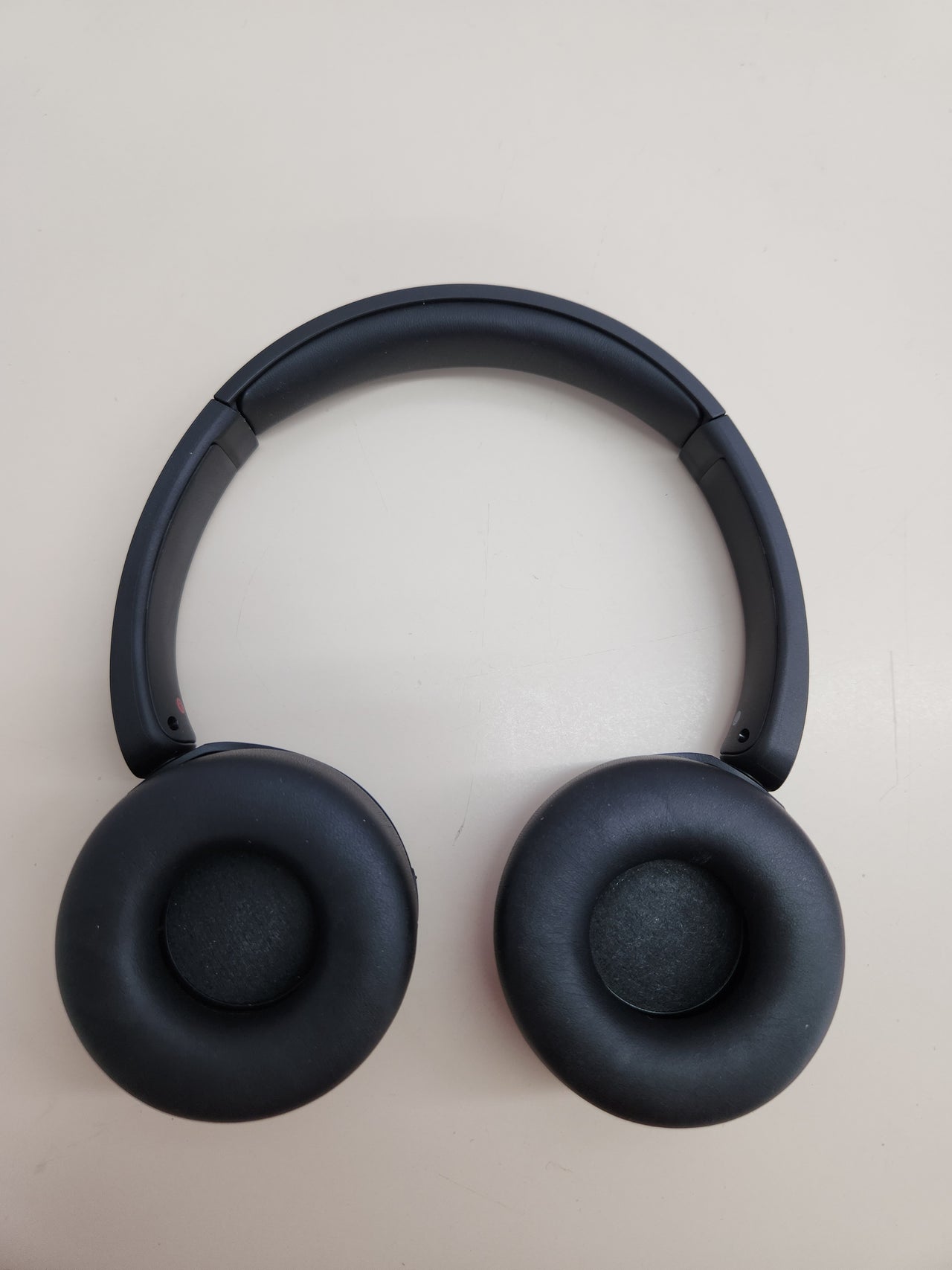 Auriculares Sony WH-CH520 on-ear con micrófono