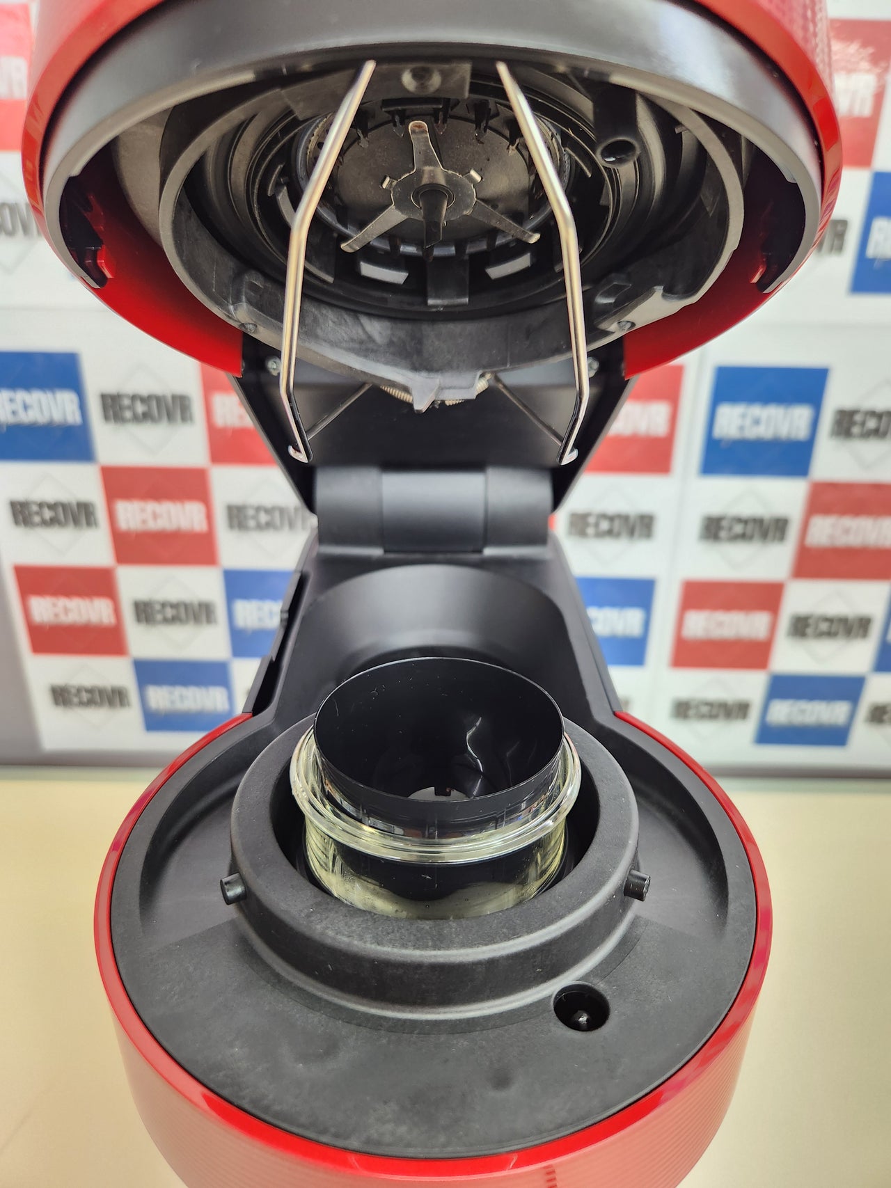 Cafetera 1500W. 1.1L,  cápsulas ,café Krups Nespresso VERTUO Next