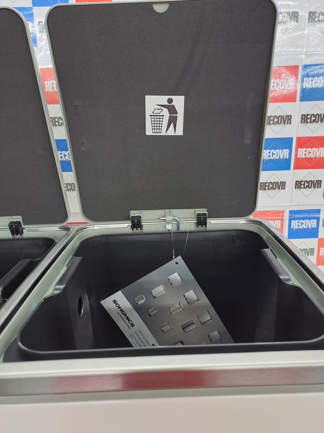 Cubo reciclaje 2×30 L pedal doble – Songmics