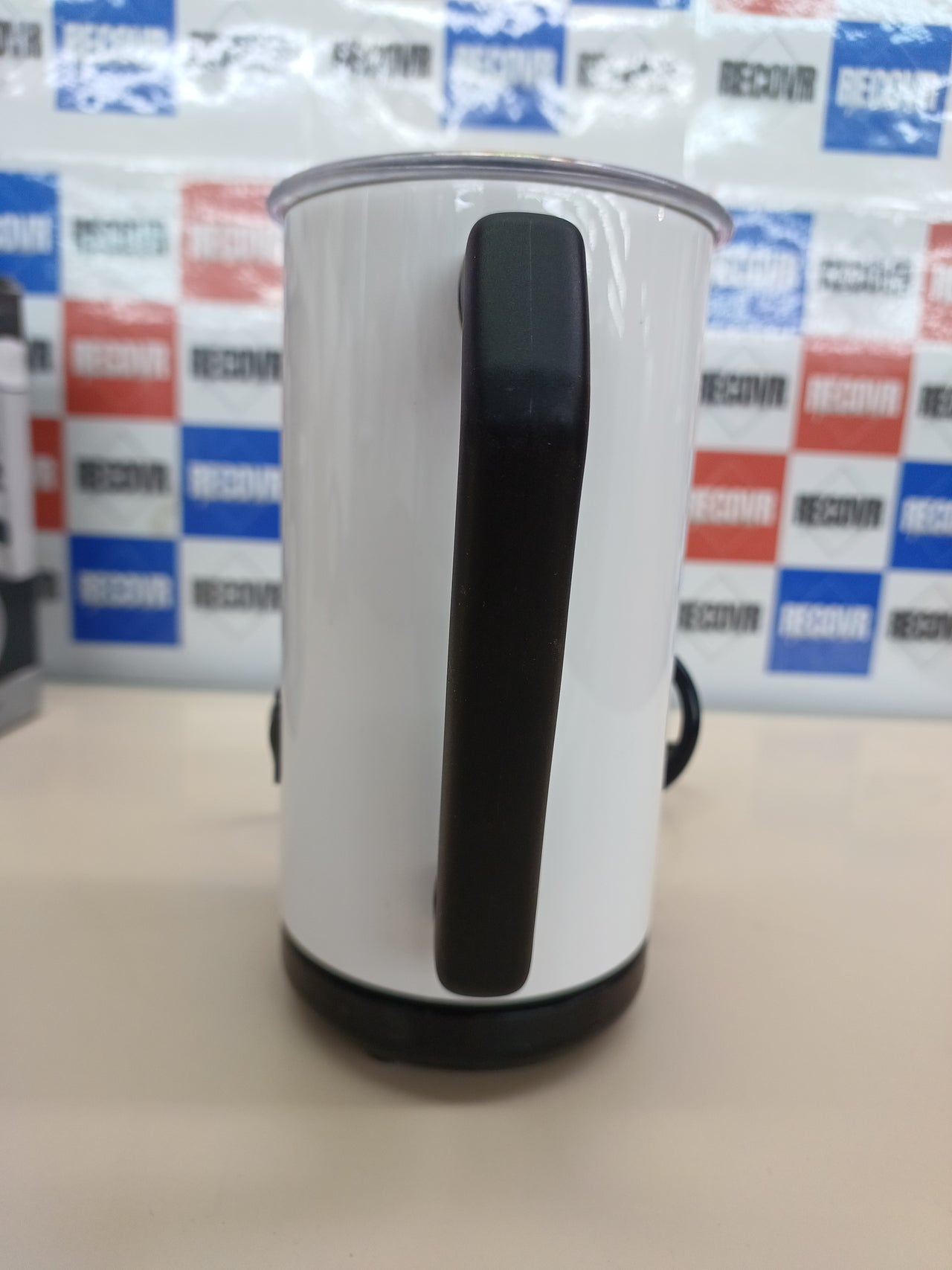 Espumador de leche  300 ml  Capacidad 150 ml Bialetti