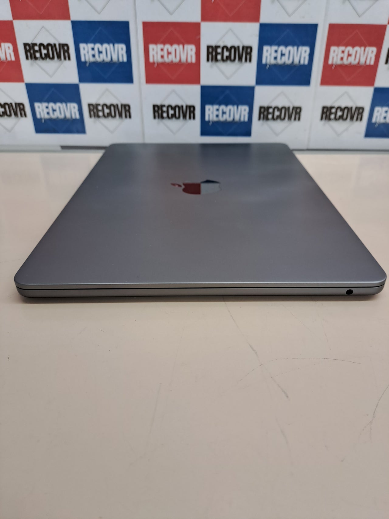 MacBook Air M3 24GB 512GB SSD Apple