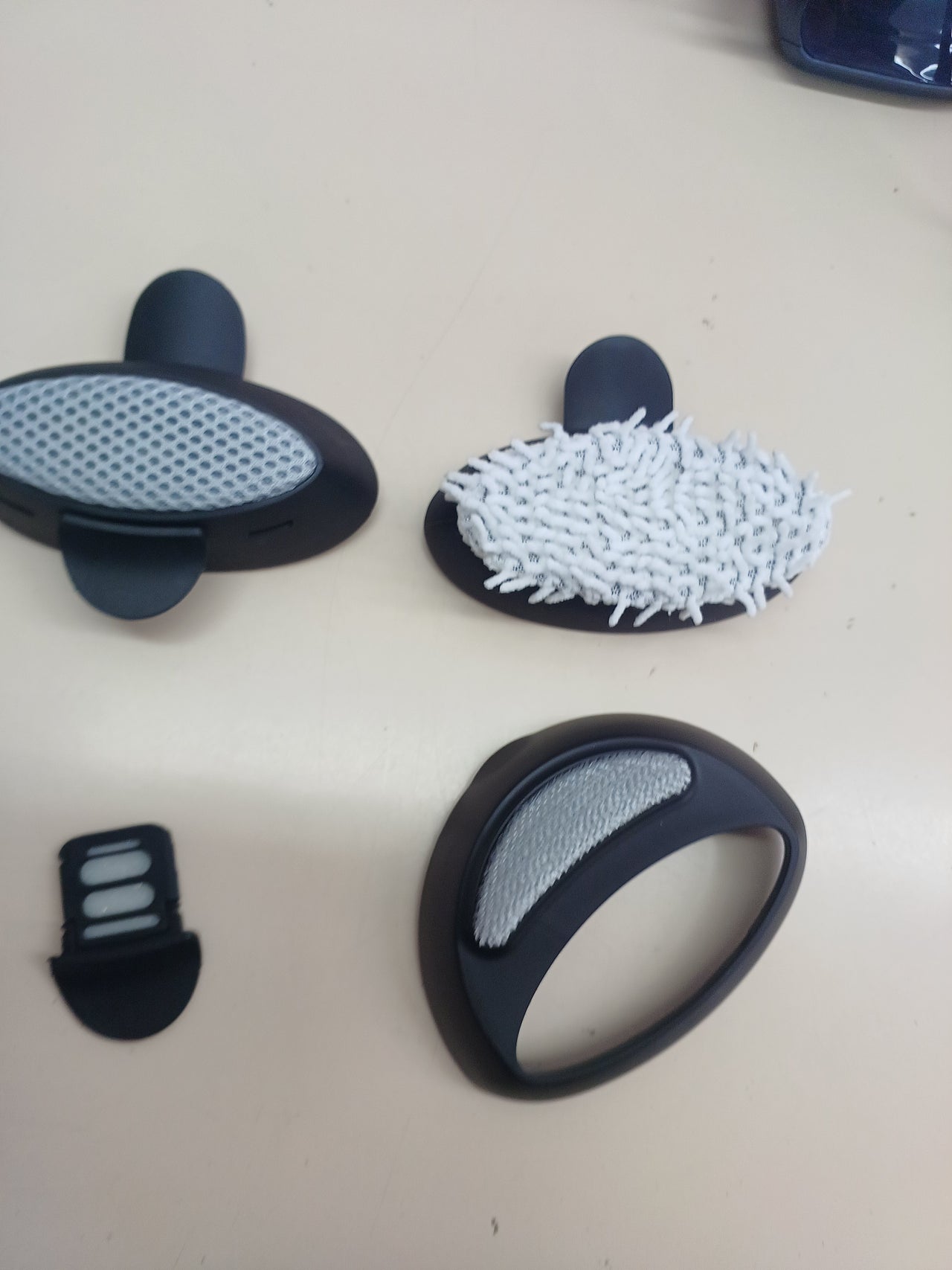 Plancha vertical 1800W vapor 32g con aroma - Russell Hobbs