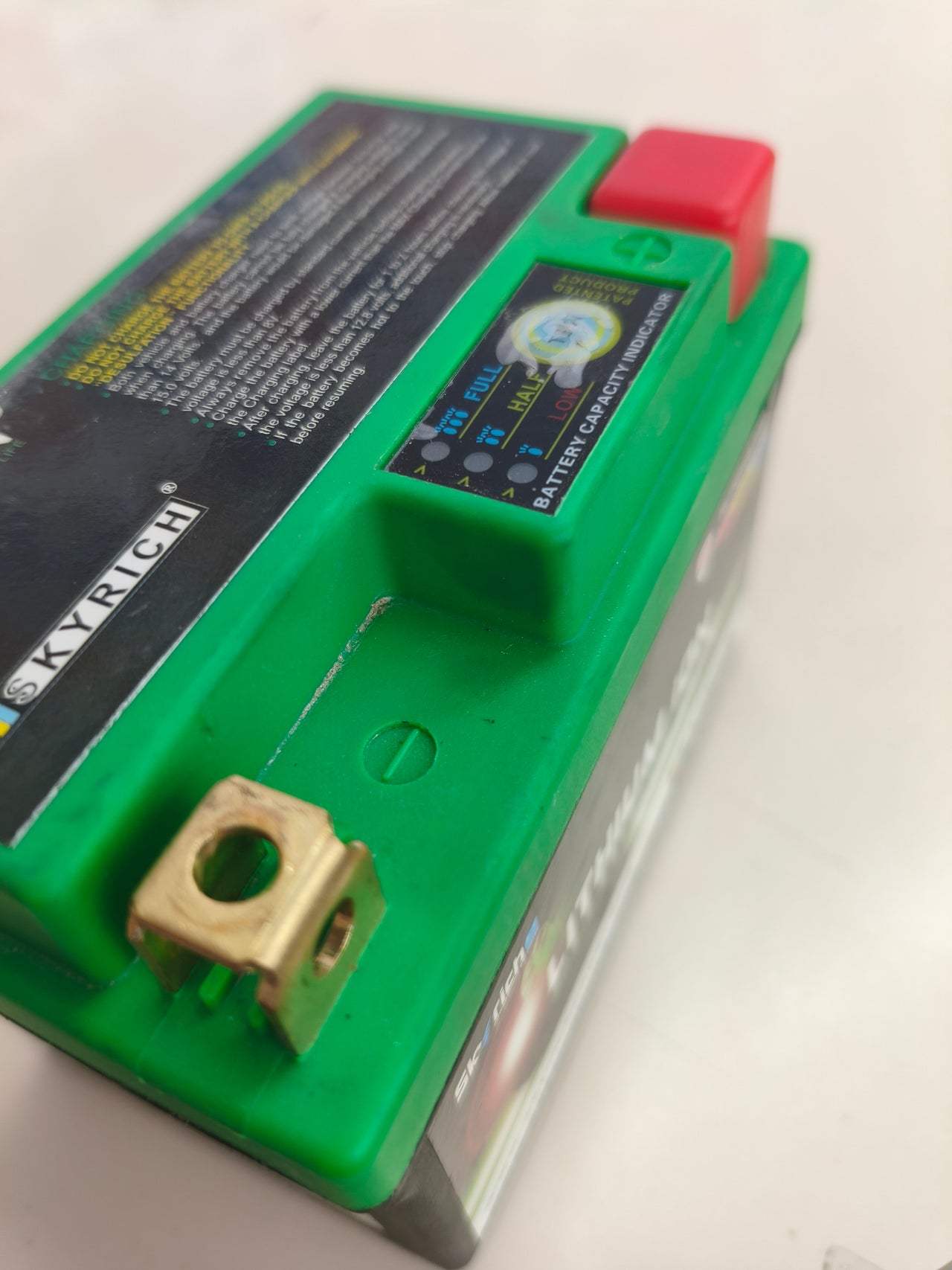 Batería de arranque Skyrich HJTZ5S-FP 12V de litio