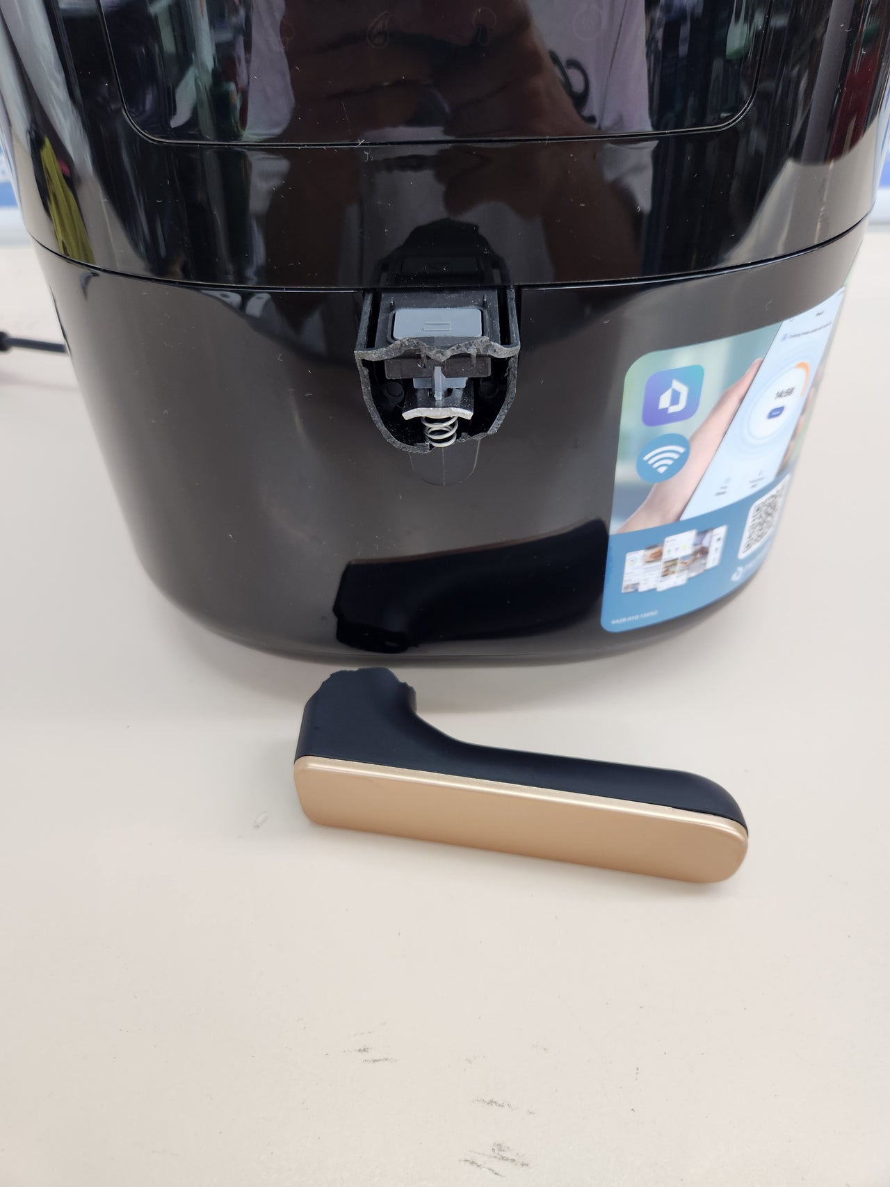 Airfryer 5000 Series L, 4,1L (0,8Kg), 13 en 1 Airfryer, conexión Wifi, 90% menos de grasa con tecnología exclusiva Rapid Air, NutriU app de recetas (HD9255/80) Philips
