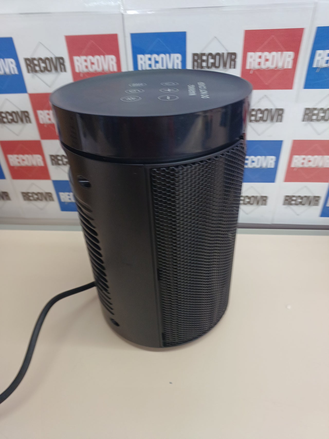 Calefactor PTC 1500 W 4 modos con temporizador y remoto - Genérico