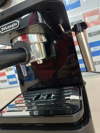 Cafetera espresso bomba 15 bares 1100 W 1 L – De'Longhi