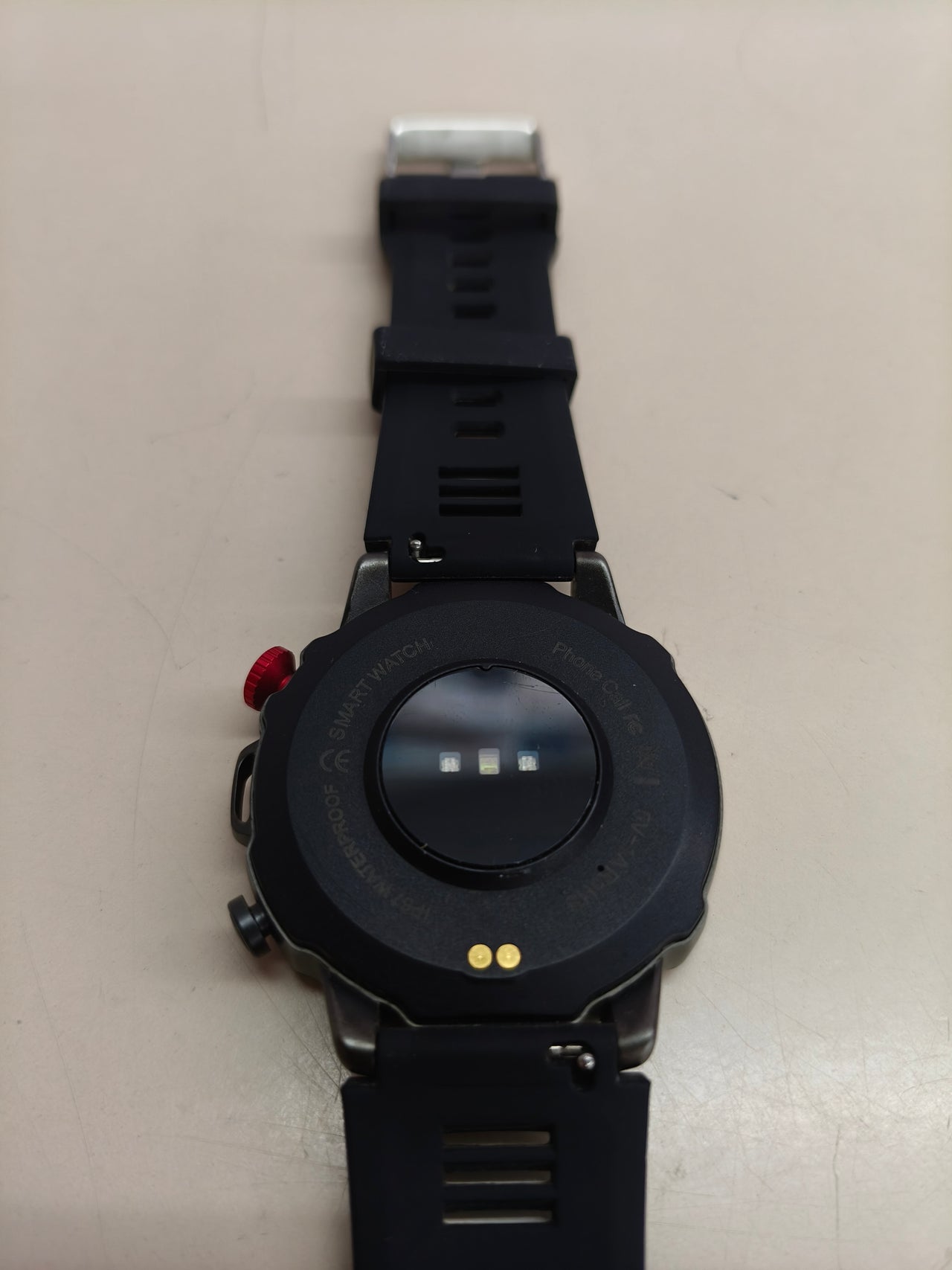 Reloj inteligente con llamadas, pantalla HD y monitorización de salud