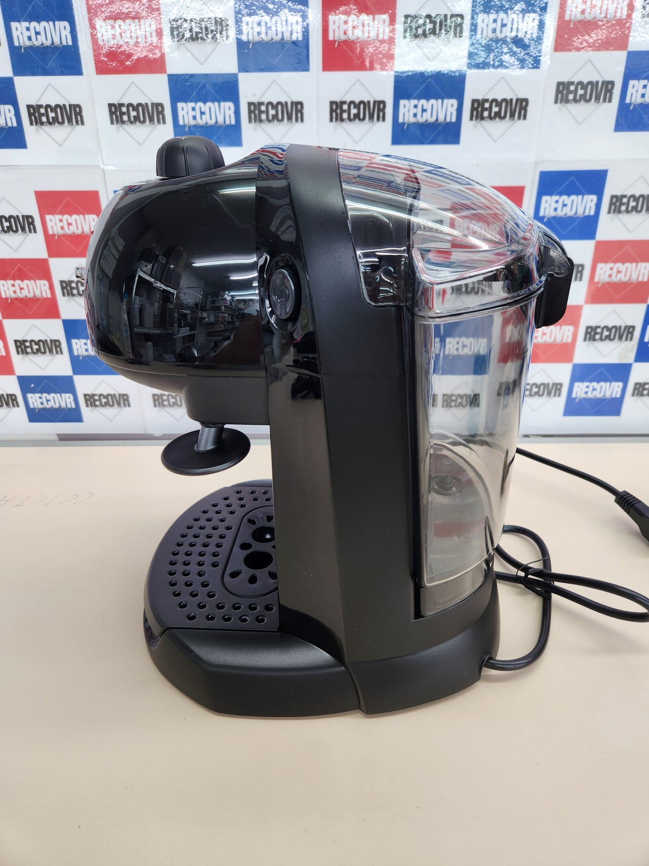 De'longhi EC201.CD.B - Cafetera de bomba tradicional (15 bar de presión, 2 tazas, café molido o filtros monodosis) negro