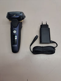 Afeitadora premium 5 hojas cabezal flexible Panasonic Series 800