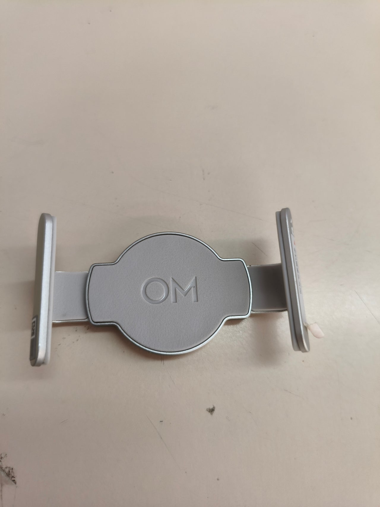 DJI Osmo Mobile 7, gimbal 3 ejes para móvil