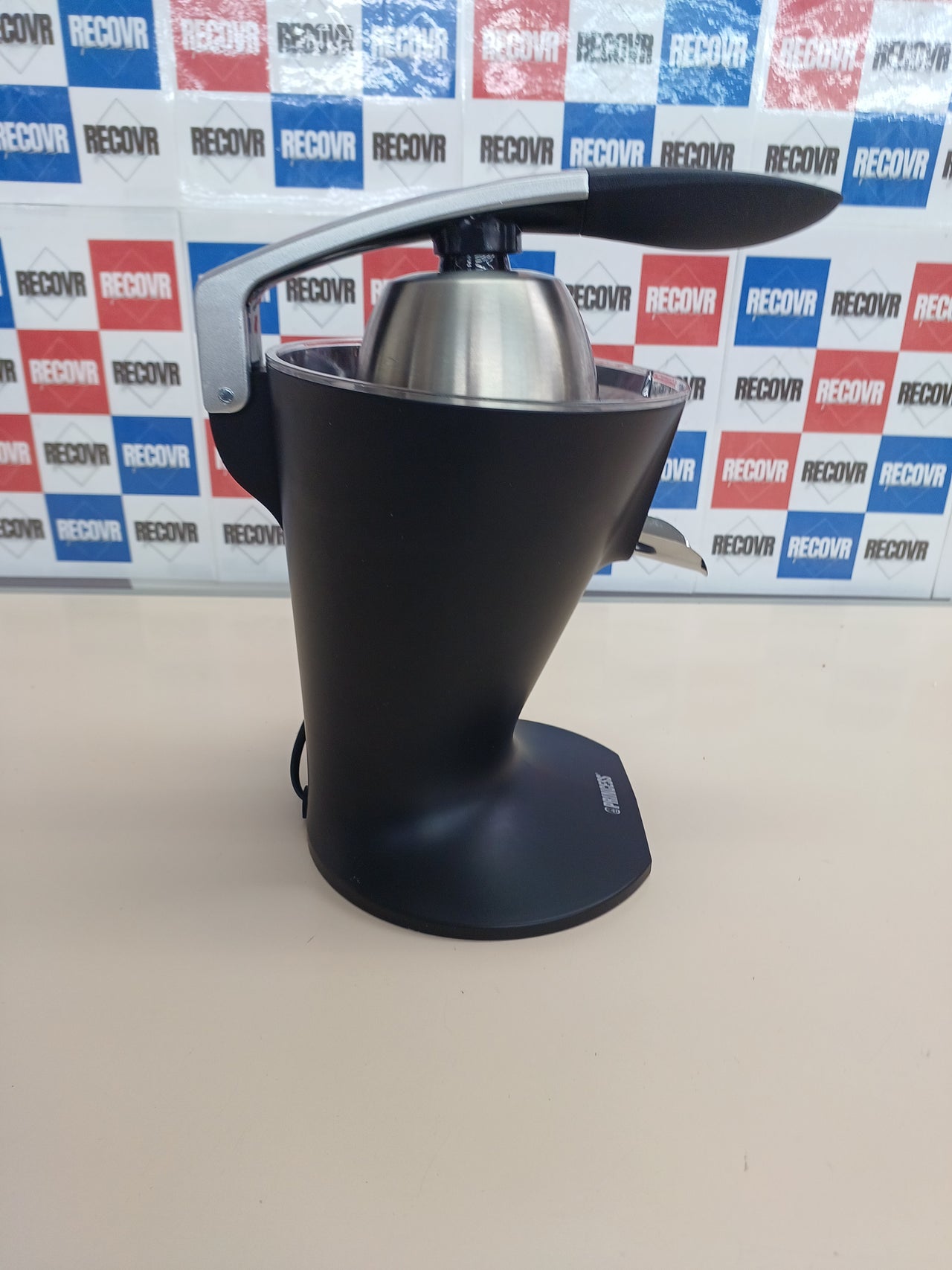 Exprimidor palanca 300W con filtro inox Princess