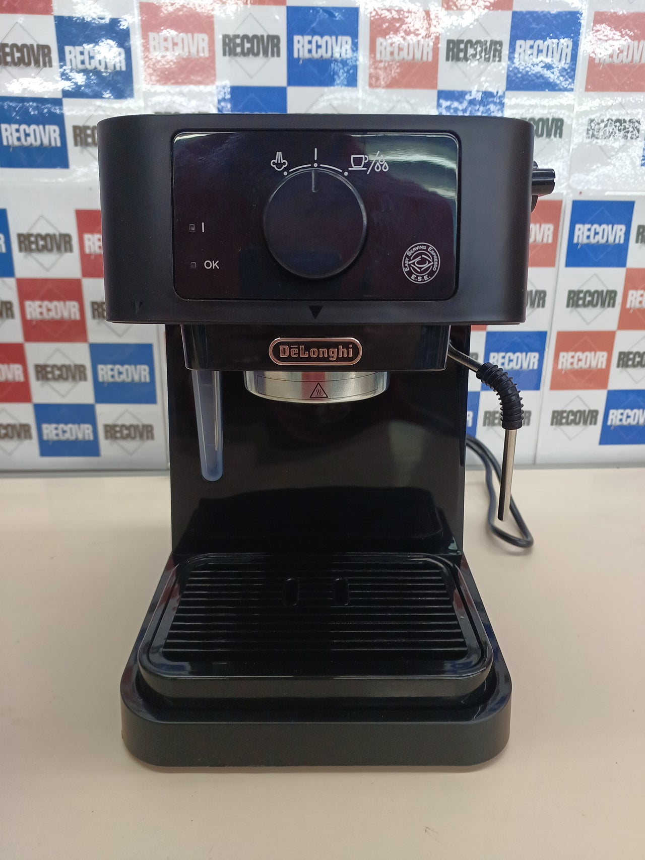 Cafetera espresso bomba 15 bares 1100 W 1 L – De'Longhi