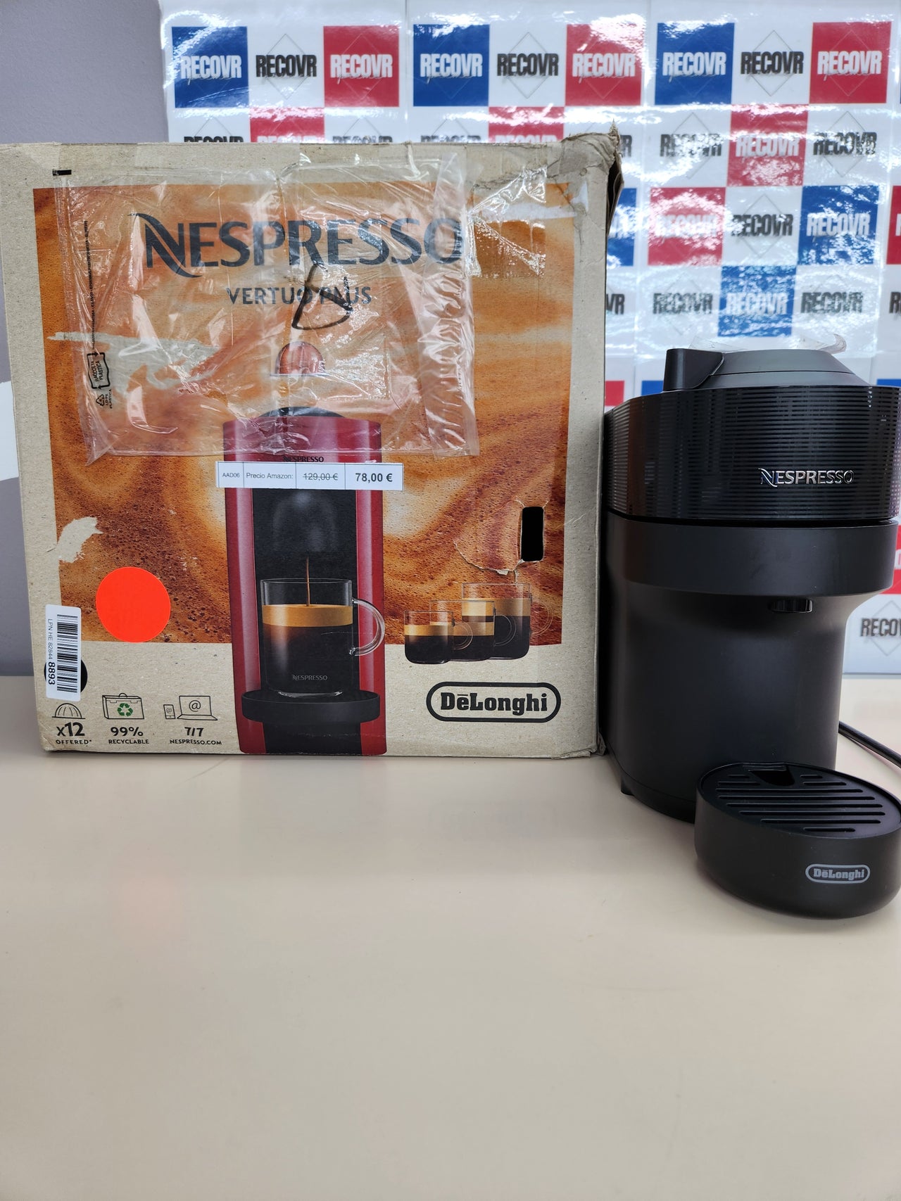 Cafetera 1260 W, 1.1 L color negro, cápsula Nespresso Vertuo De'Longhi,