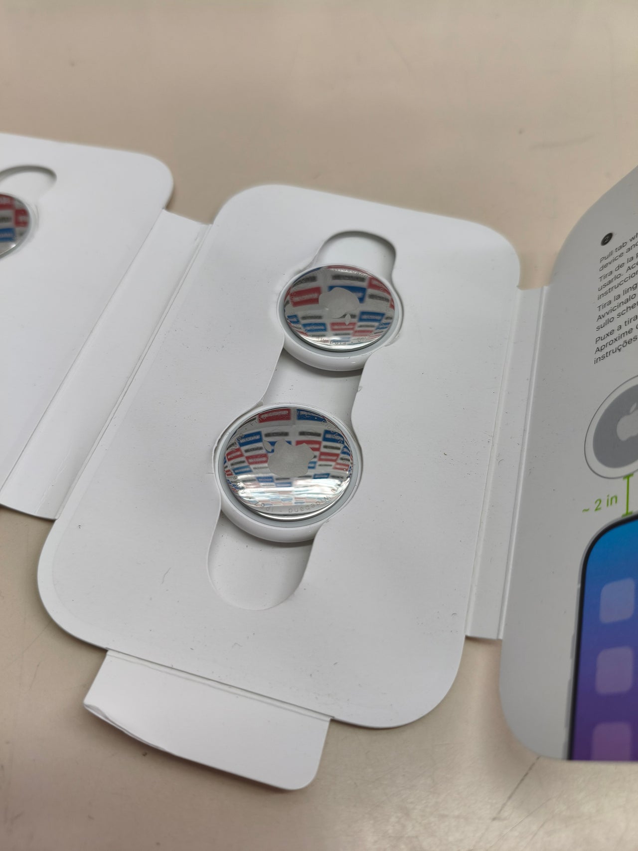 Apple Paquete de 4 AirTag (1.ª generación)