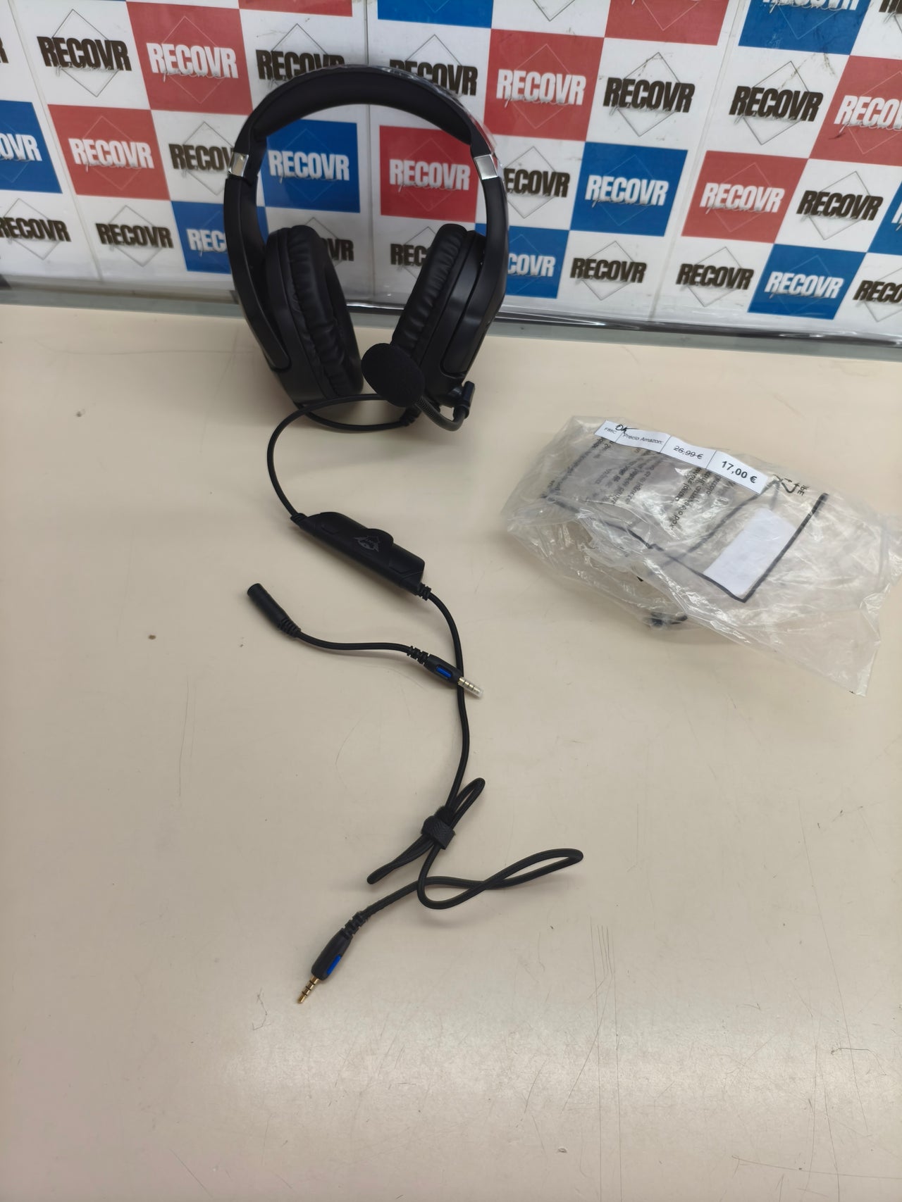 Auriculares gaming con licencia oficial para PS4 y PS5