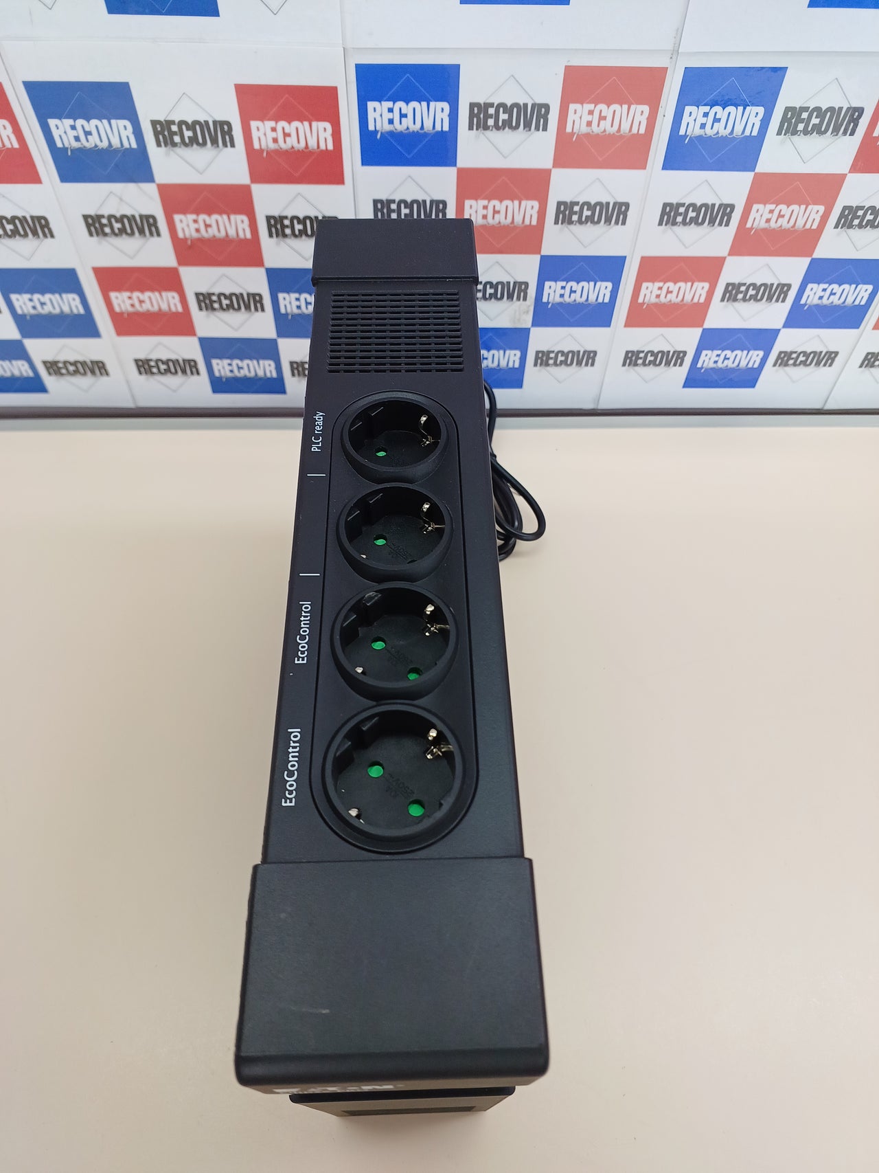 Eaton Ellipse Pro 1200 DIN - Fuente de alimentación ininterrumpida (SAI) - Potencia 1200 VA con protección de sobrevoltaje (8 salidas Schuko) y regulación de voltaje (AVR), Negro