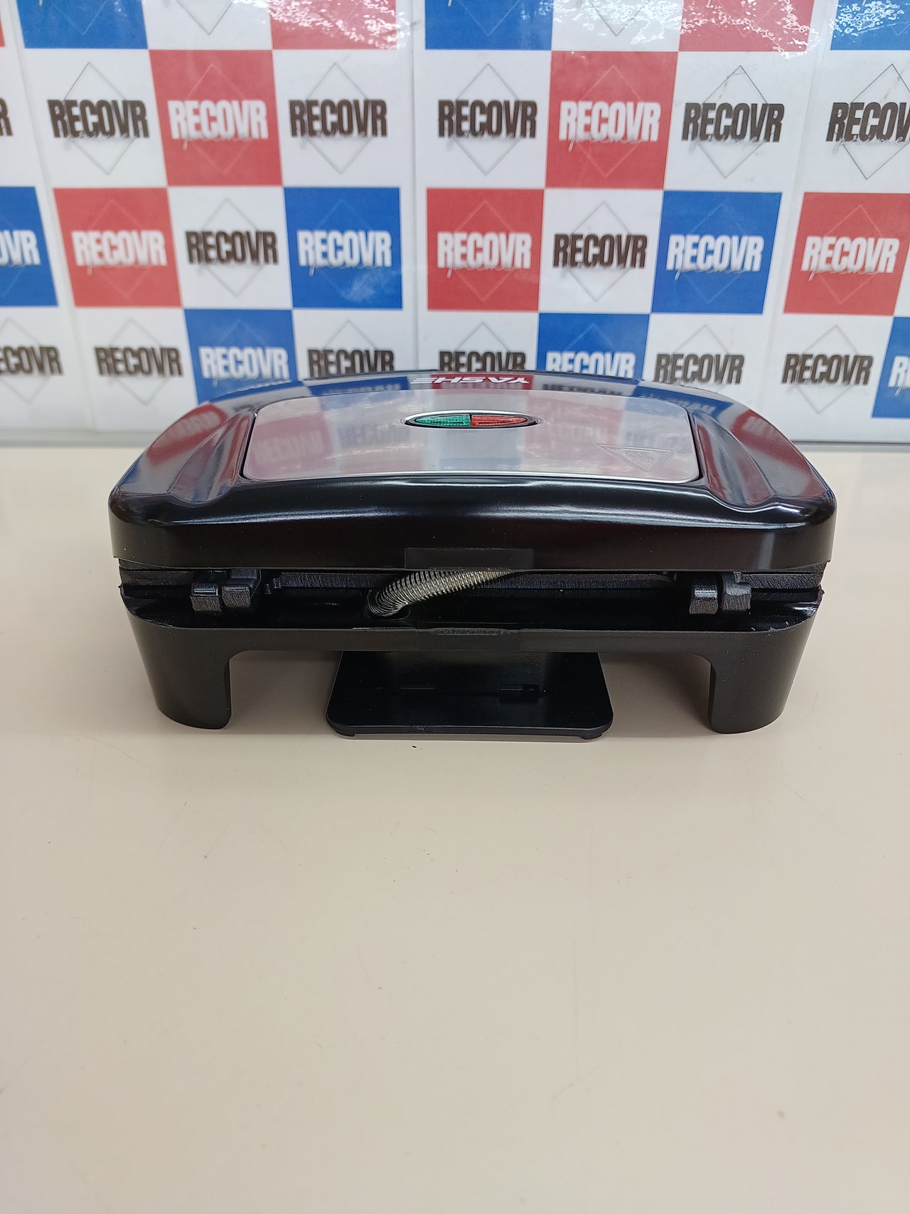 Sandwichera YASHE 750W Grill Antiadherente
